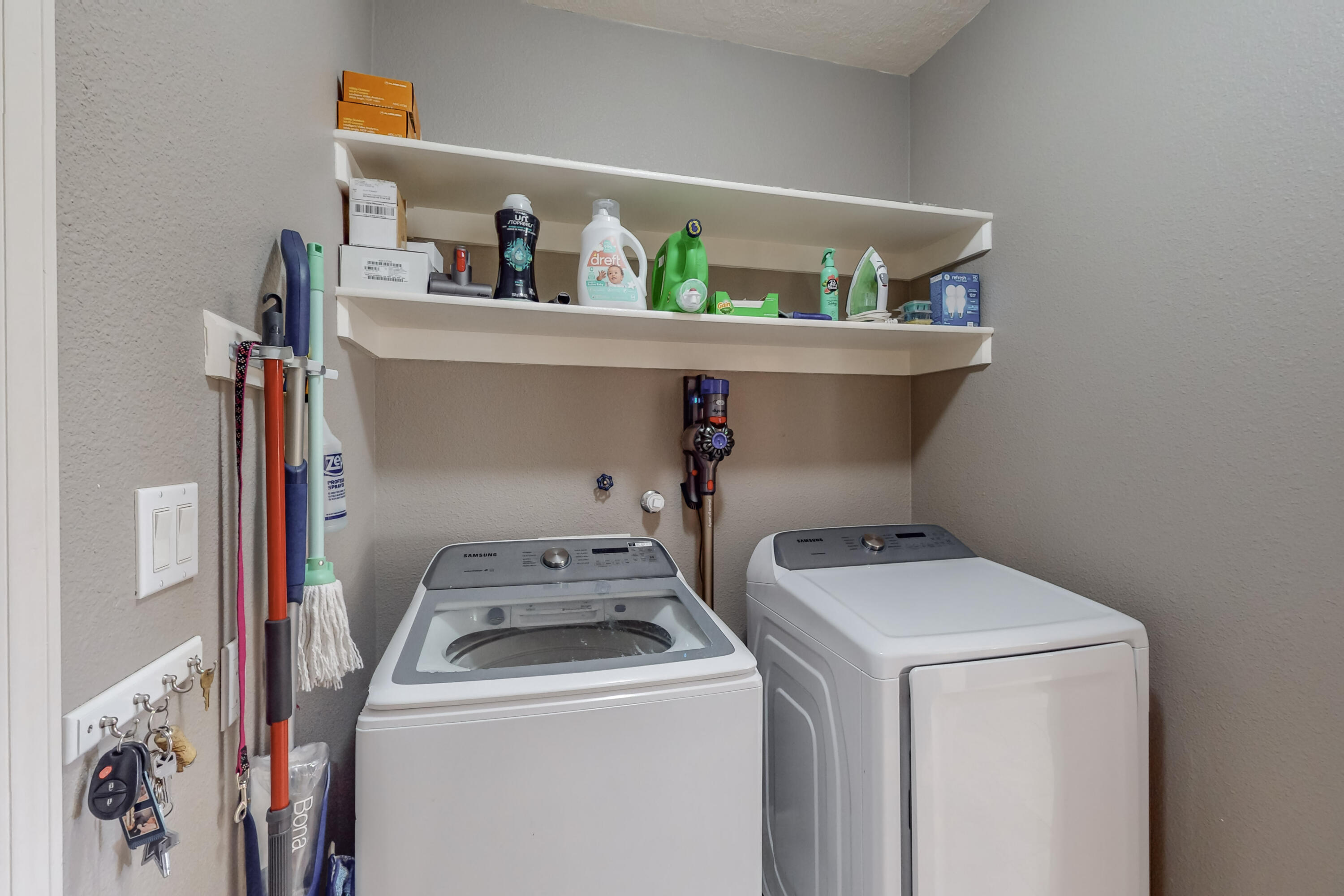 3200 San Ildefonso Loop NE