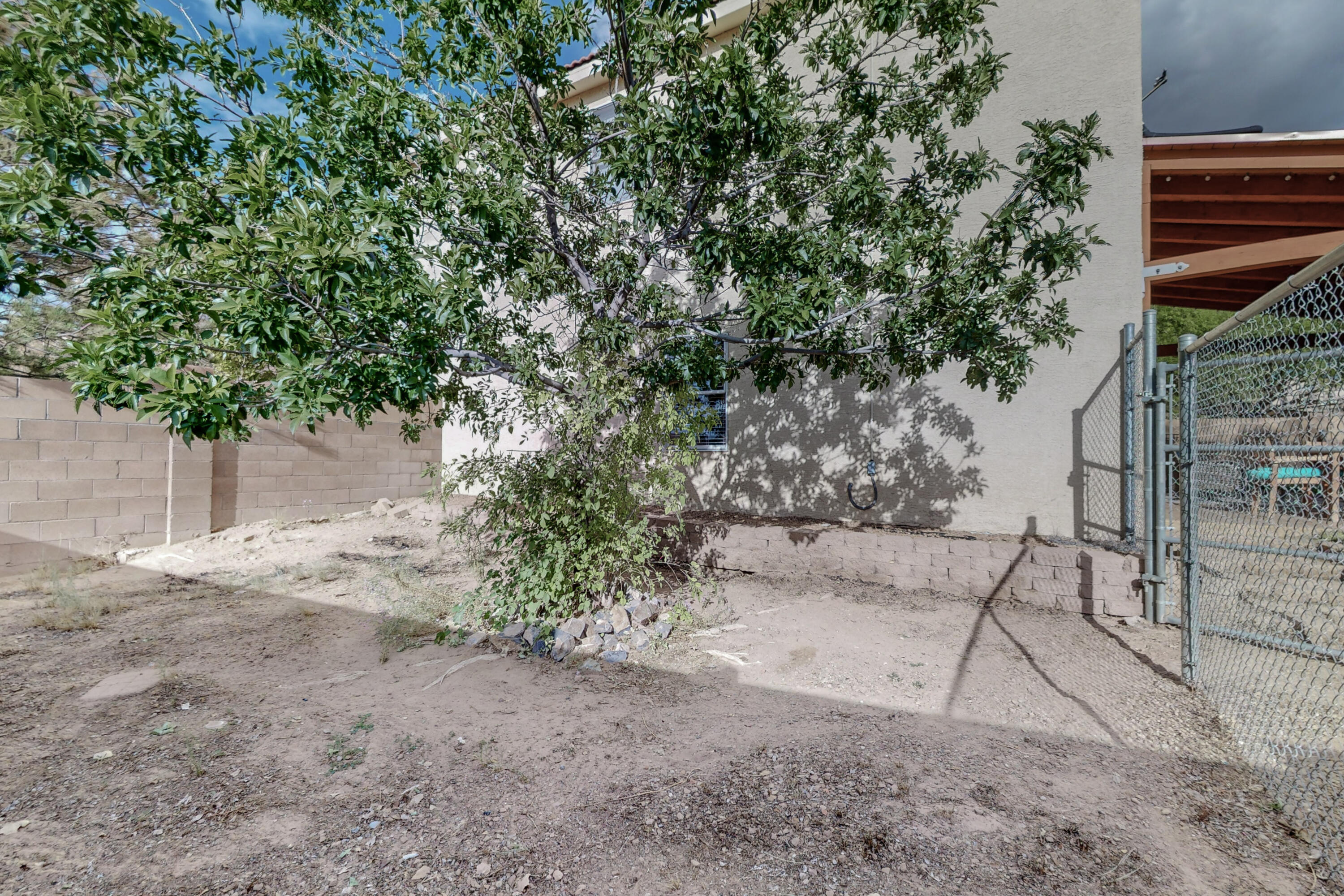 3200 San Ildefonso Loop NE