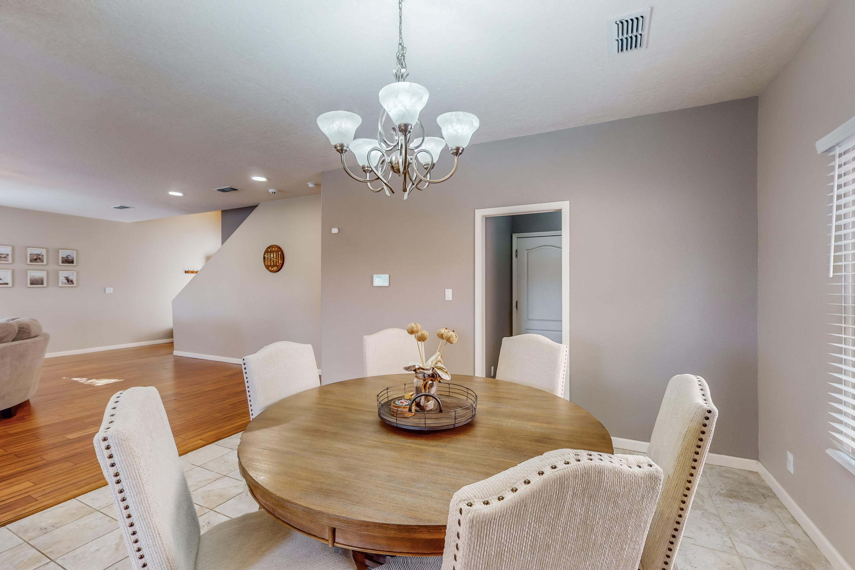 3200 San Ildefonso Loop NE