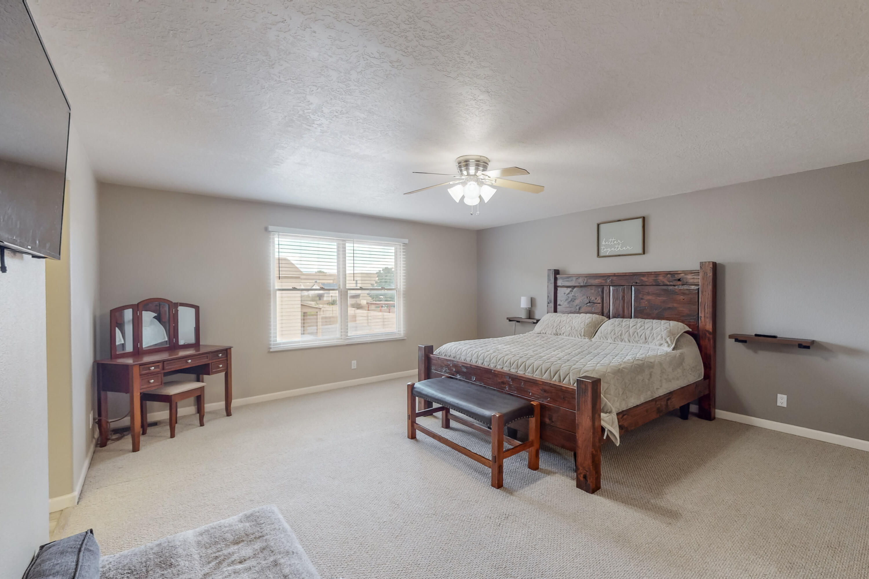 3200 San Ildefonso Loop NE