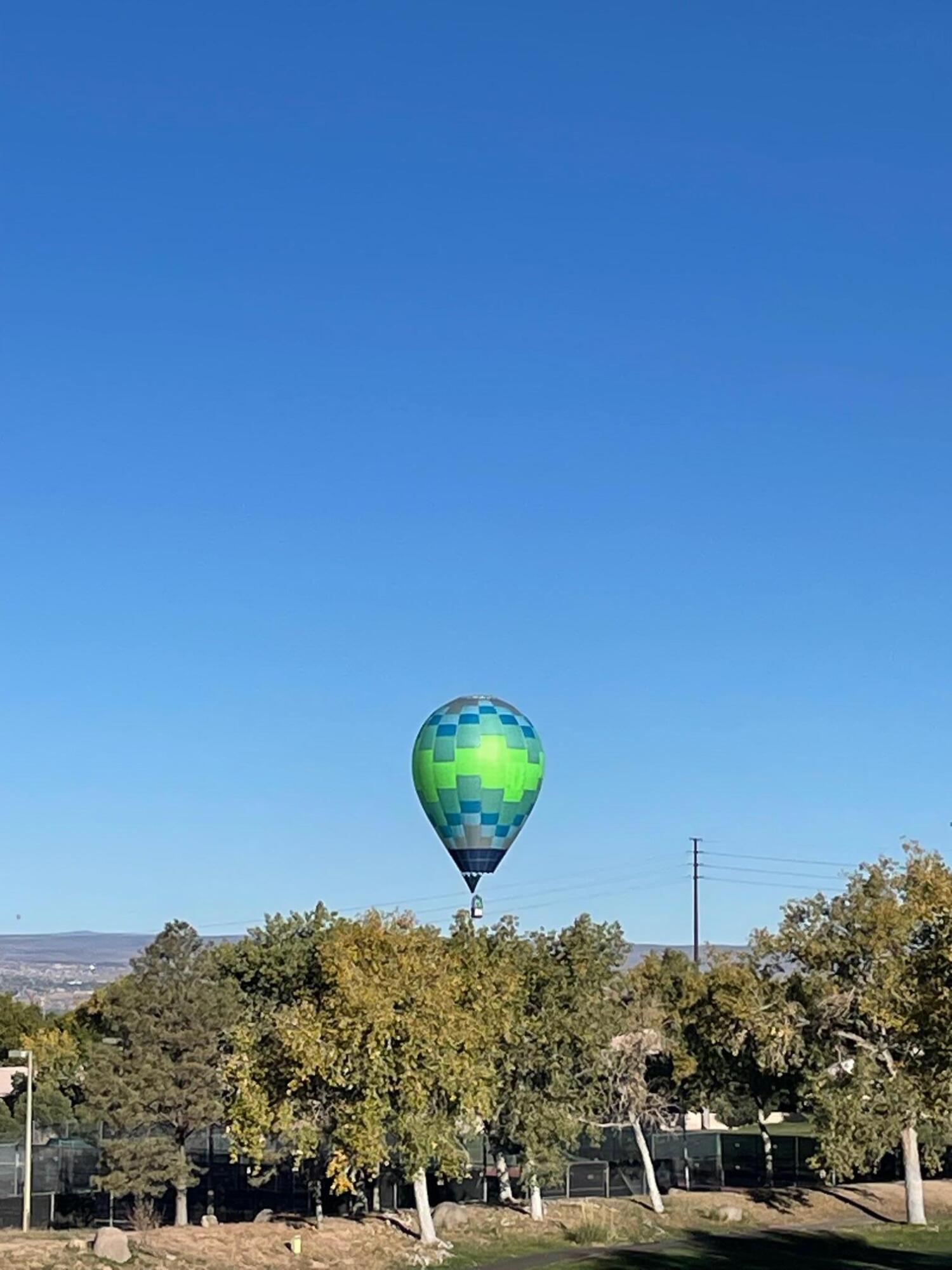 563 Star Villa Circle SE