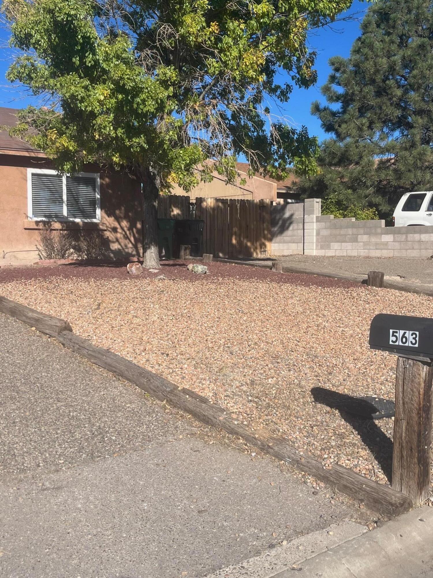 563 Star Villa Circle SE