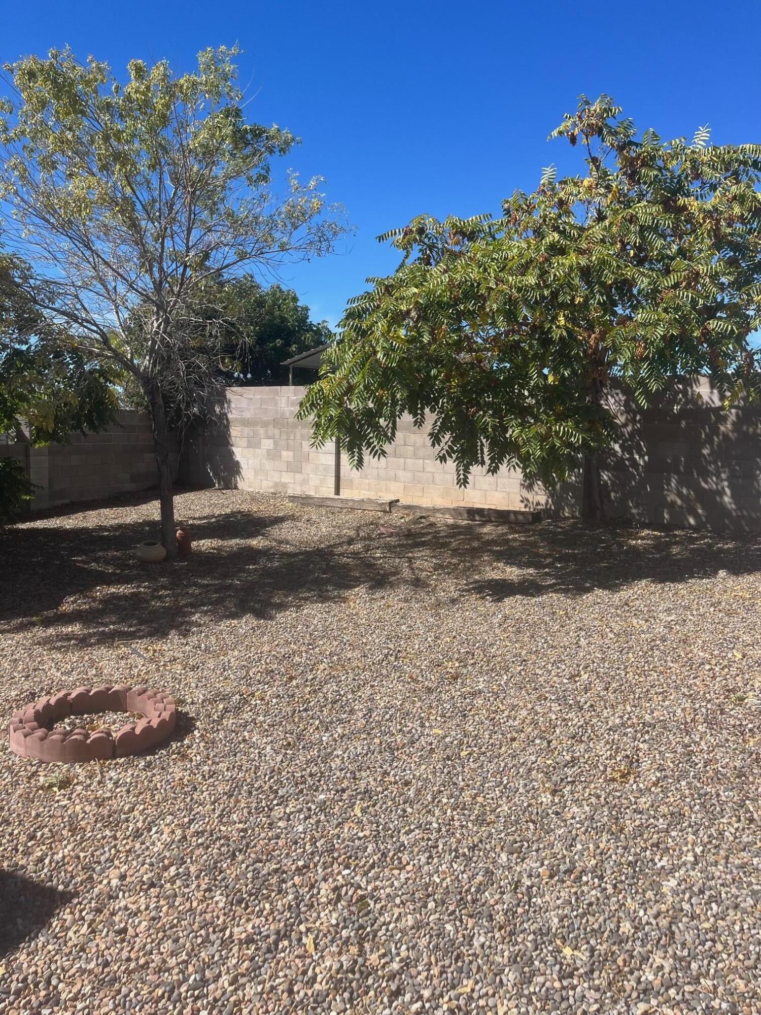 563 Star Villa Circle SE