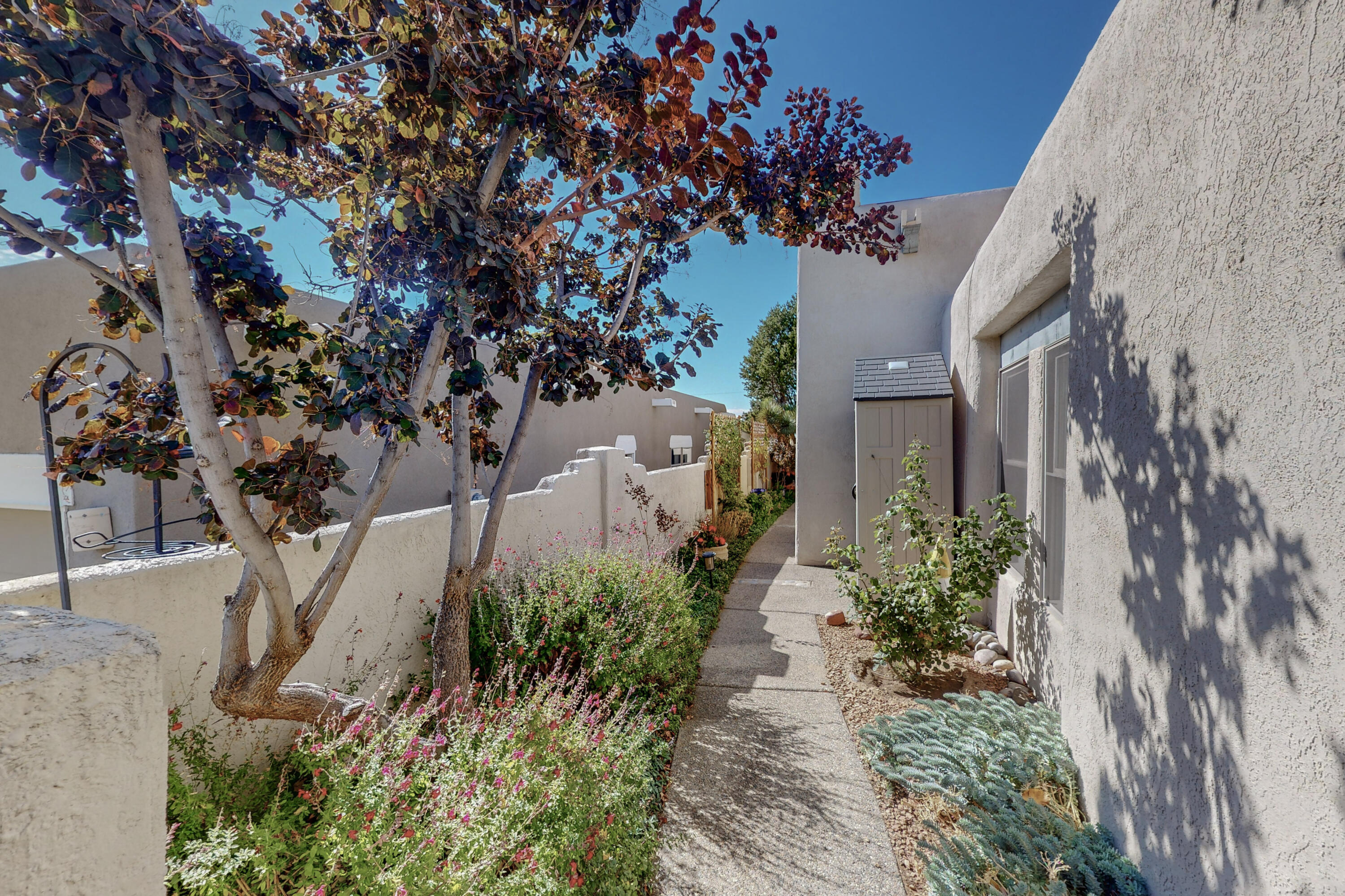 2752 Wolfberry Place NE