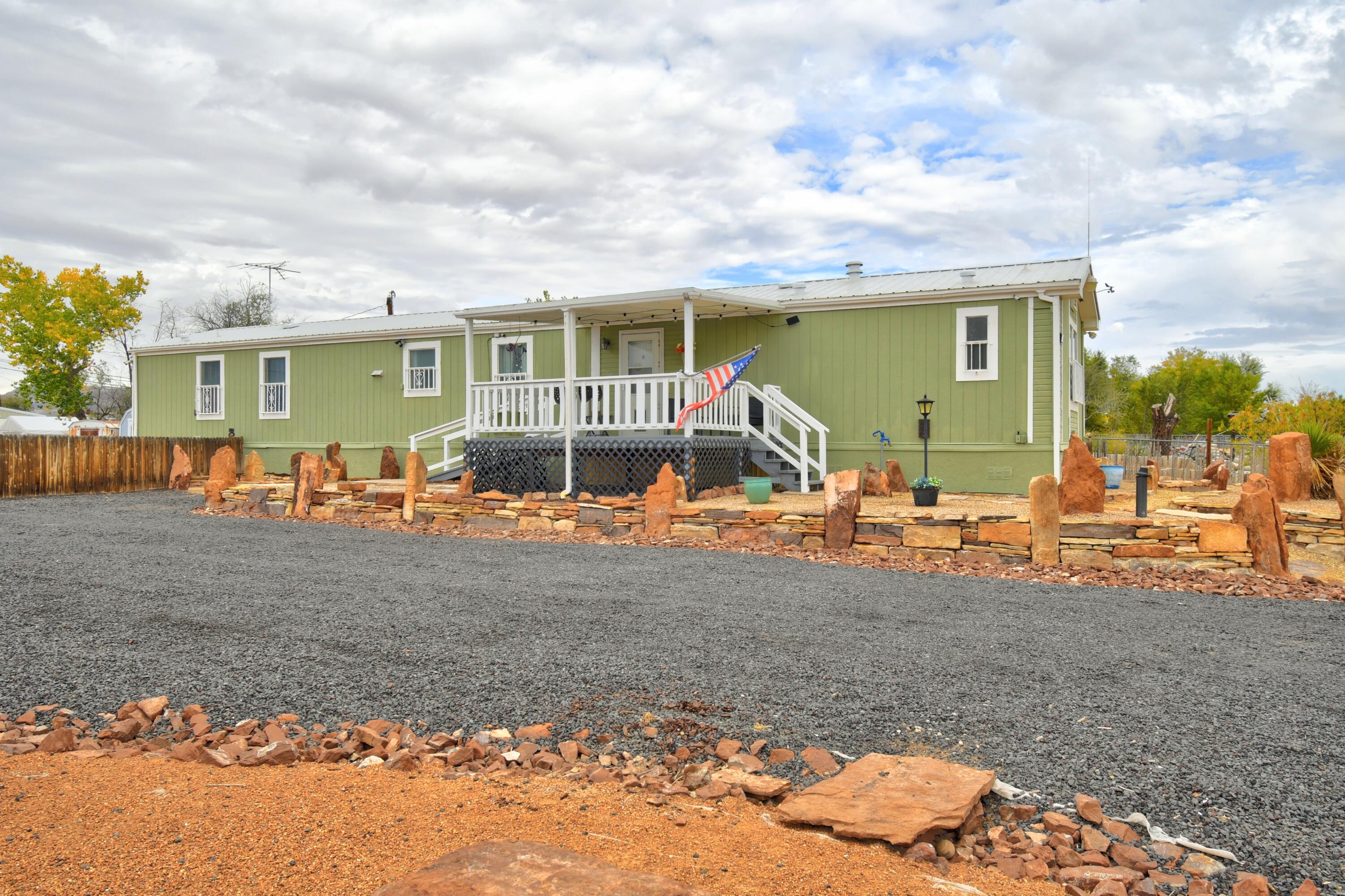 5045 Cerritos Avenue