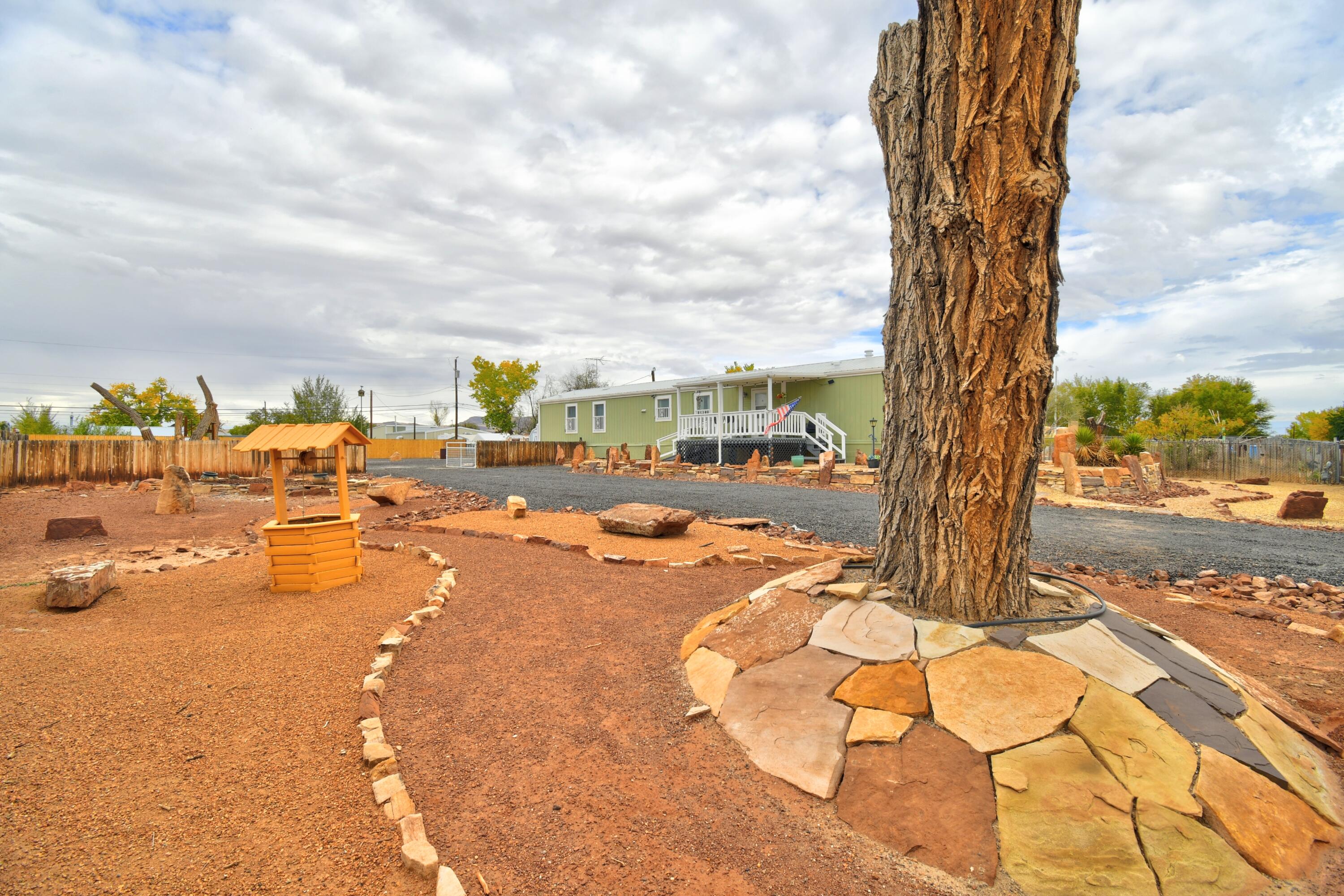 5045 Cerritos Avenue