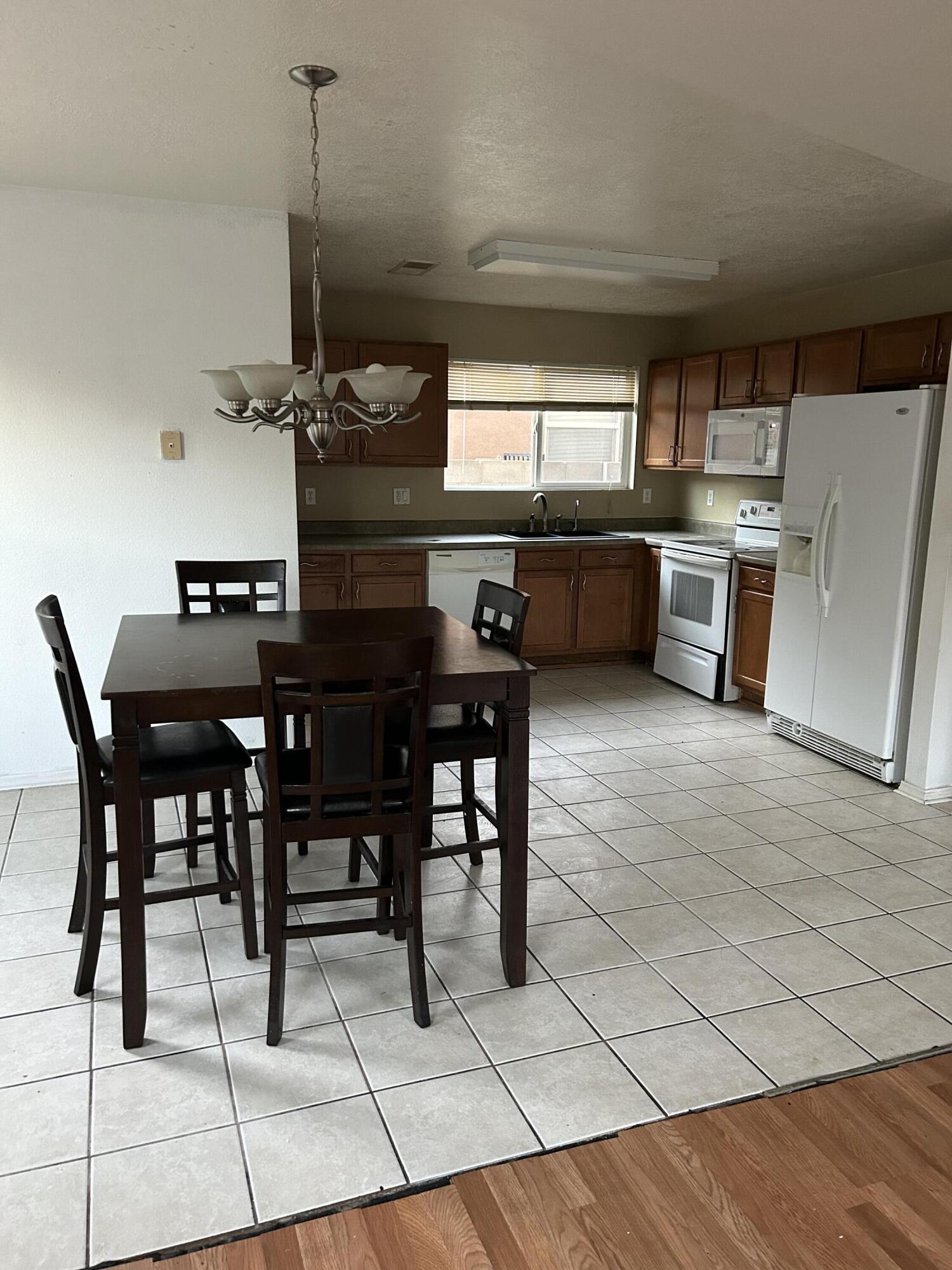 6048 Park Hill Avenue NW