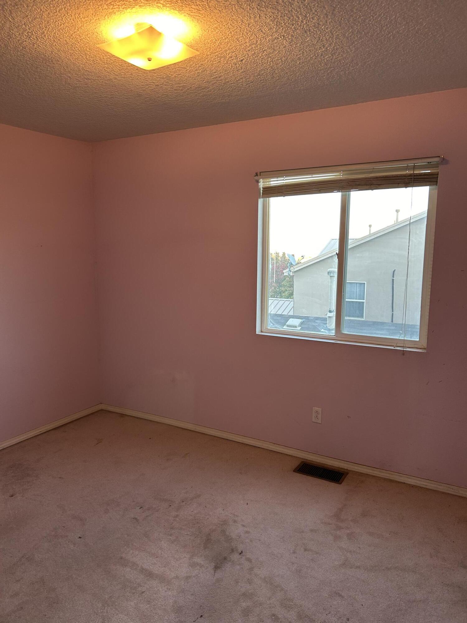 6048 Park Hill Avenue NW