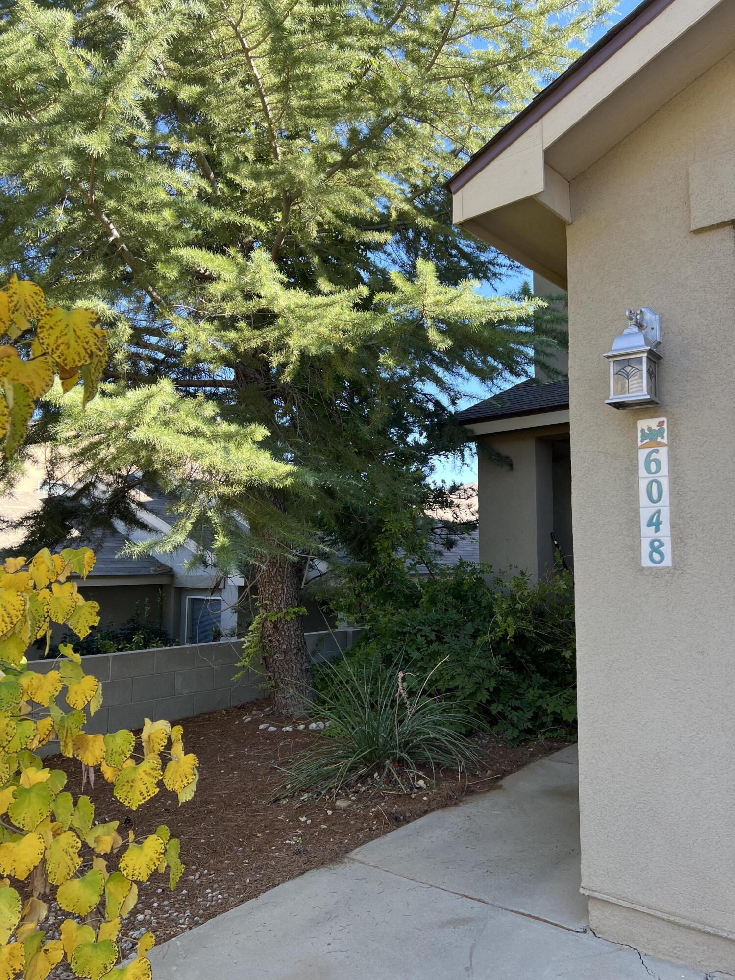 6048 Park Hill Avenue NW