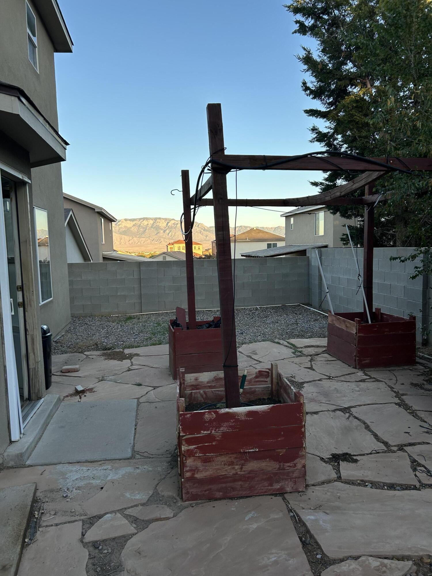 6048 Park Hill Avenue NW