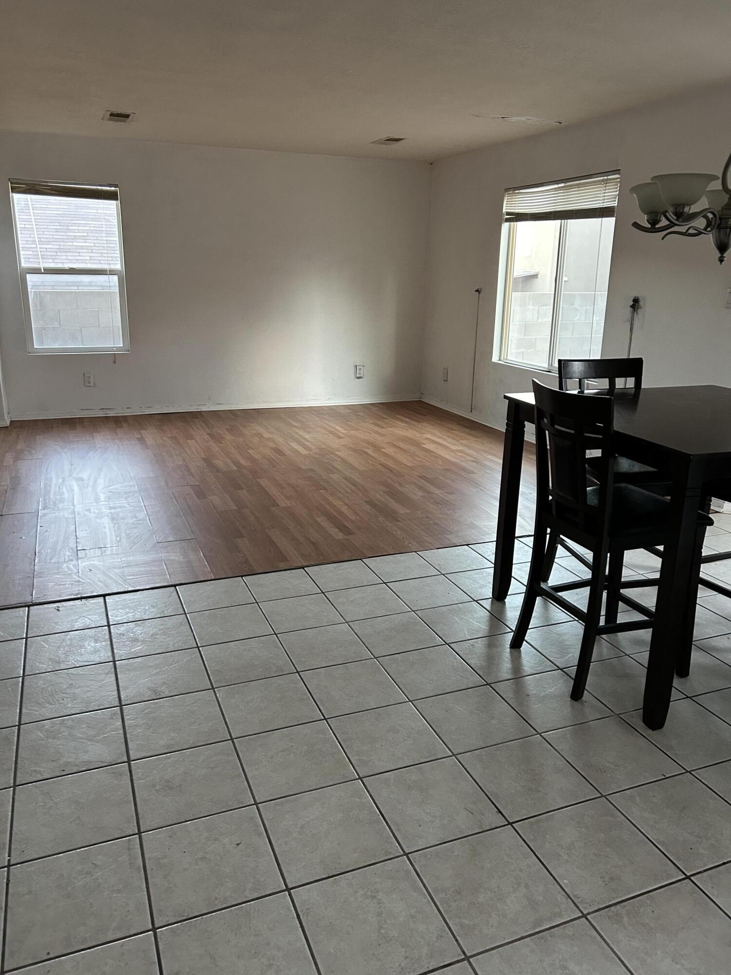 6048 Park Hill Avenue NW