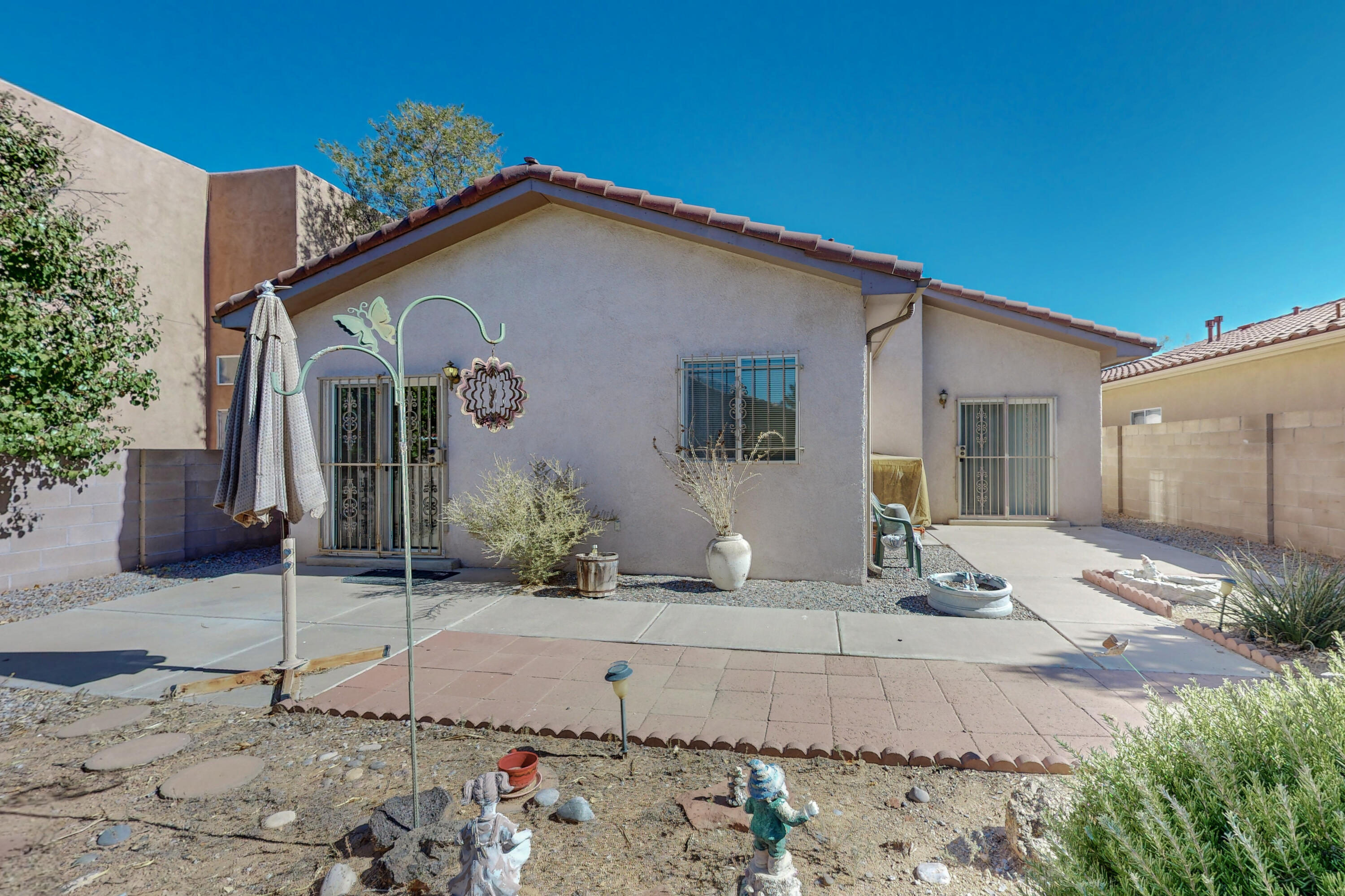 7523 Willow Run Drive NE