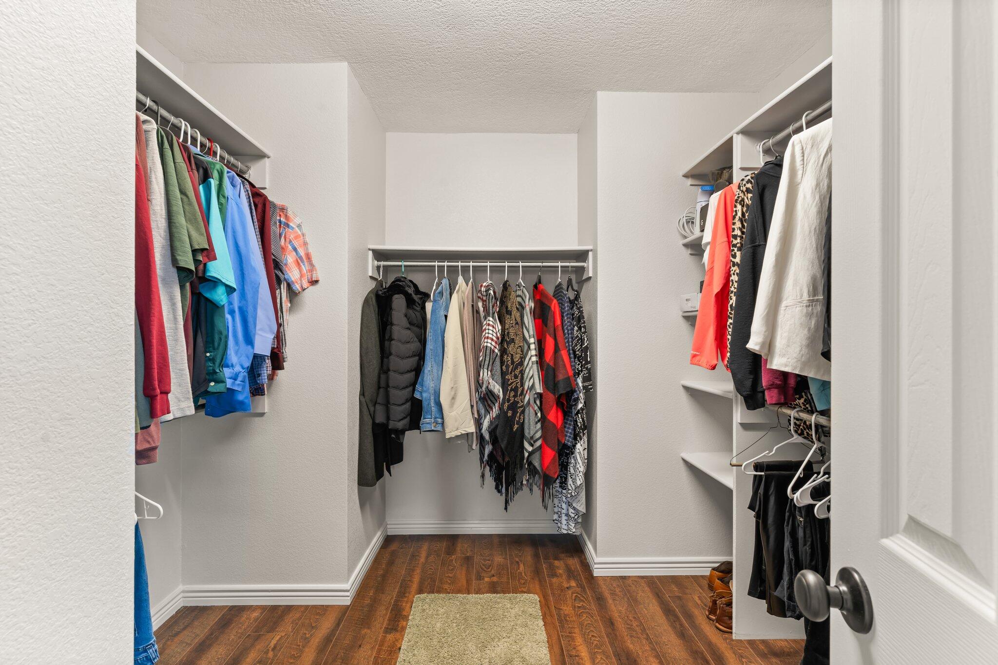 8324 Calle Primera NW