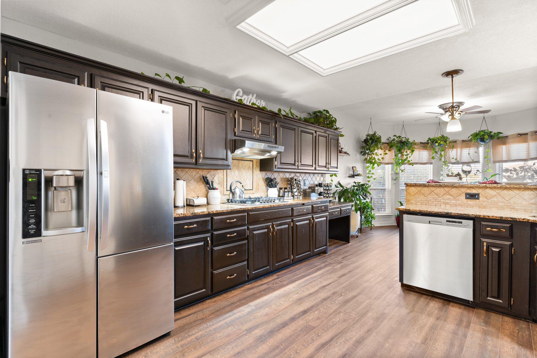 8324 Calle Primera NW