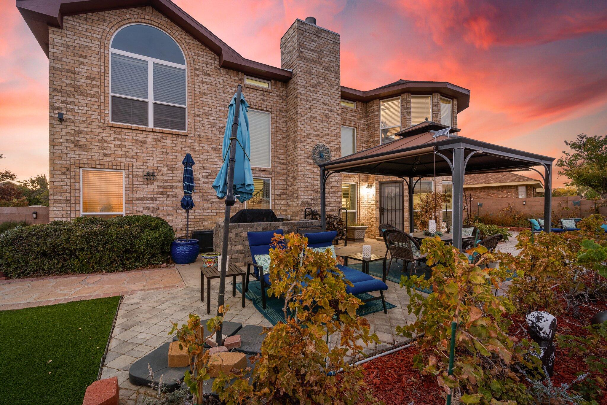 8324 Calle Primera NW