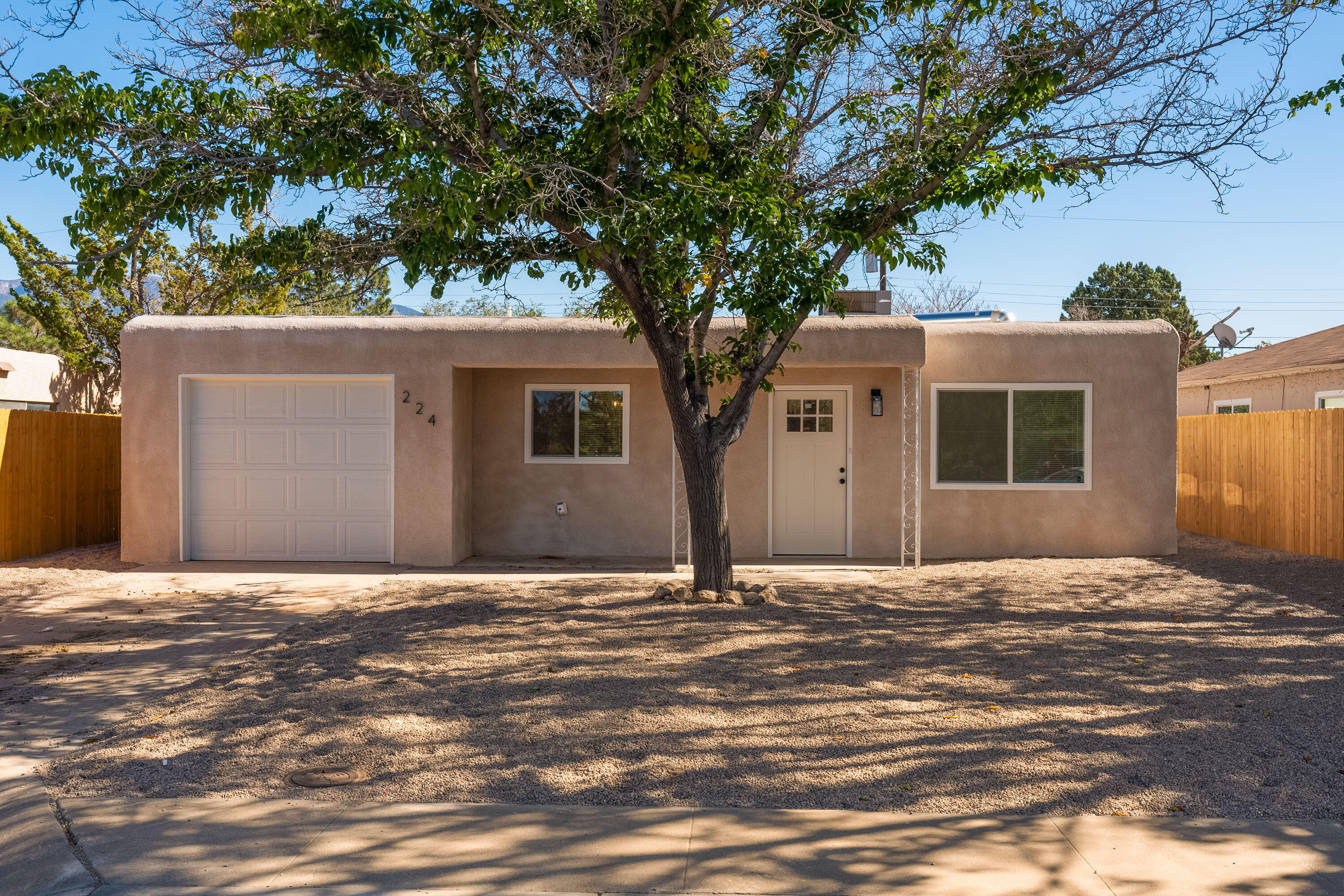 224 Parsifal Street NE