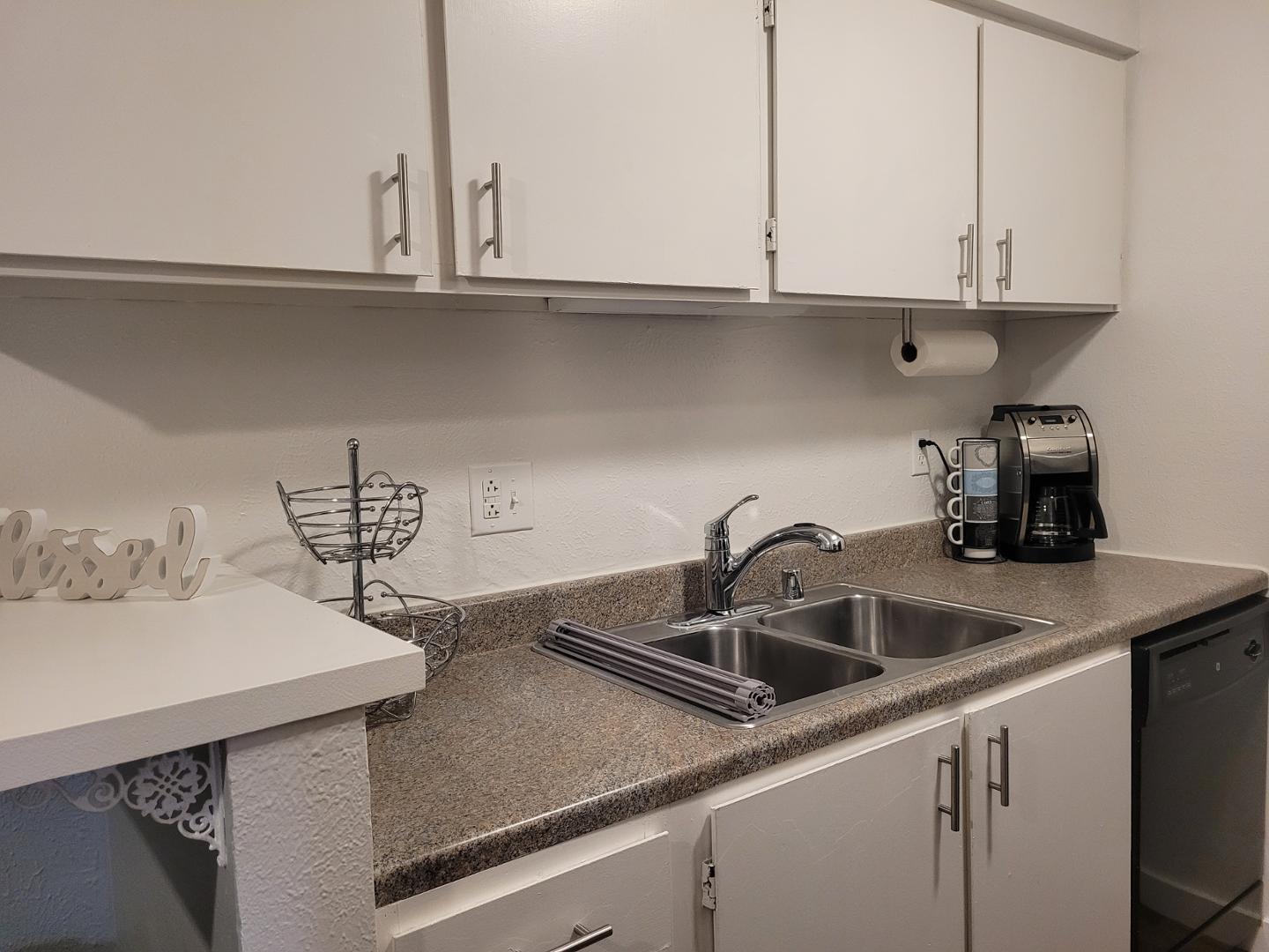 1601 Pennsylvania Street NE X-6