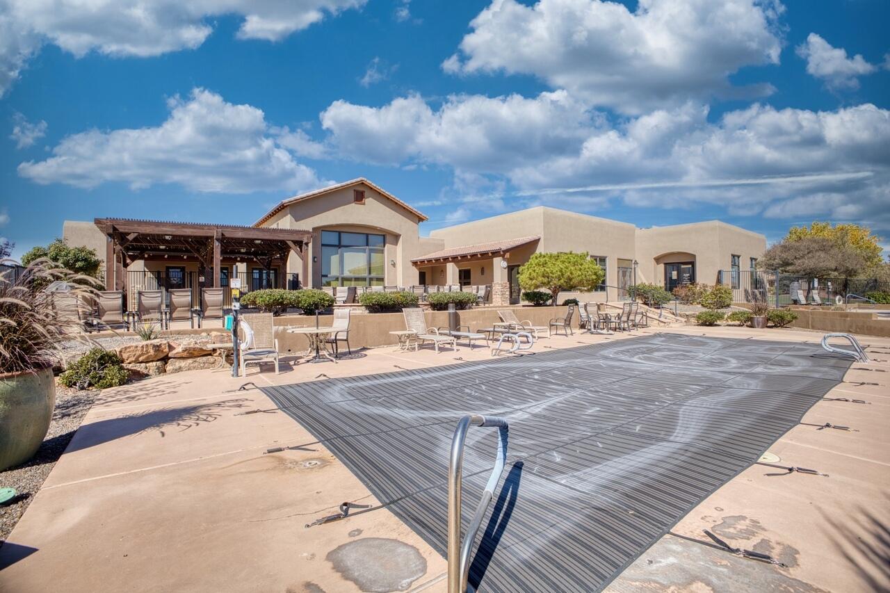 863 Golden Yarrow Trail