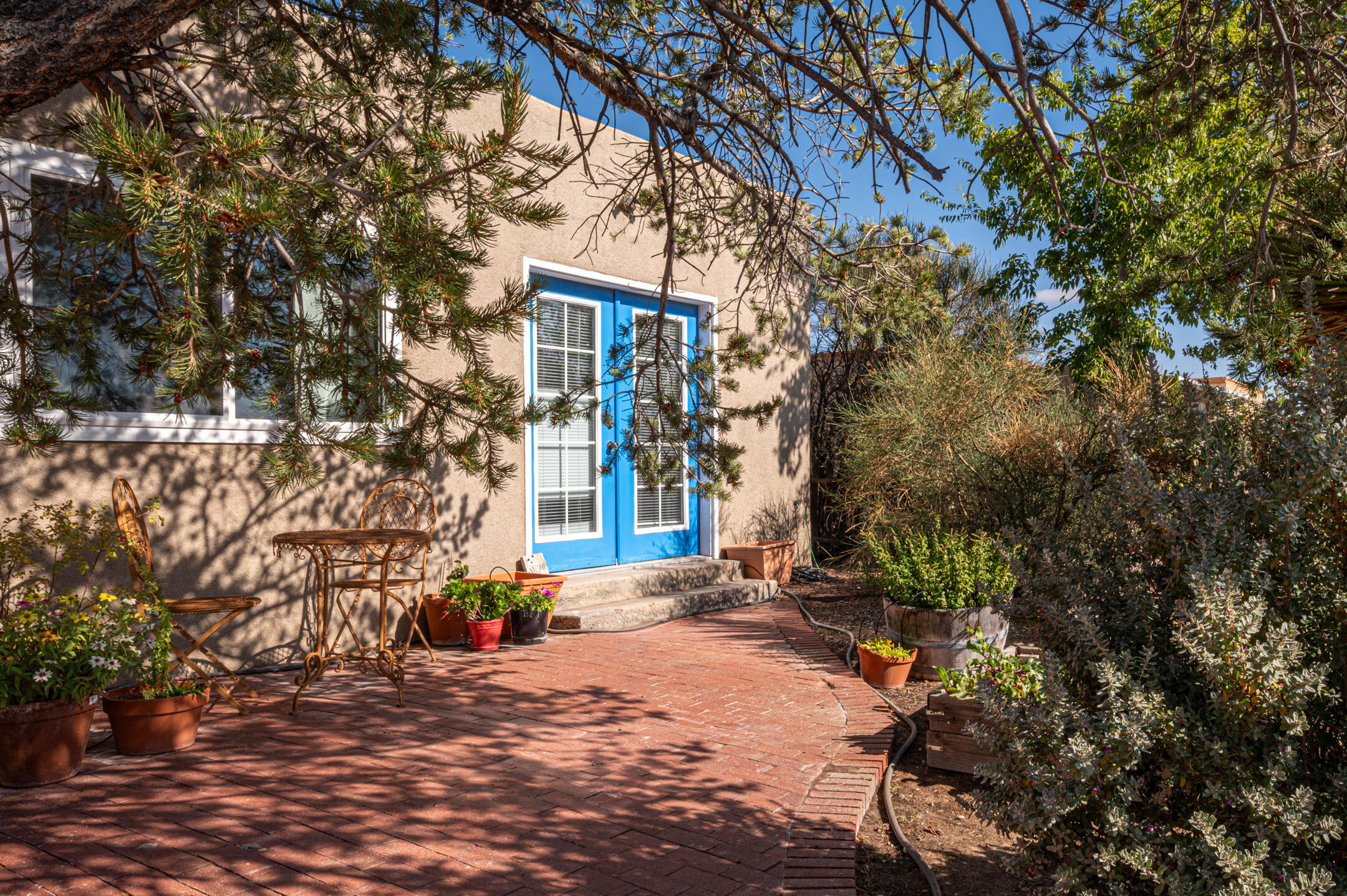 911 Palmas Altas Drive SE