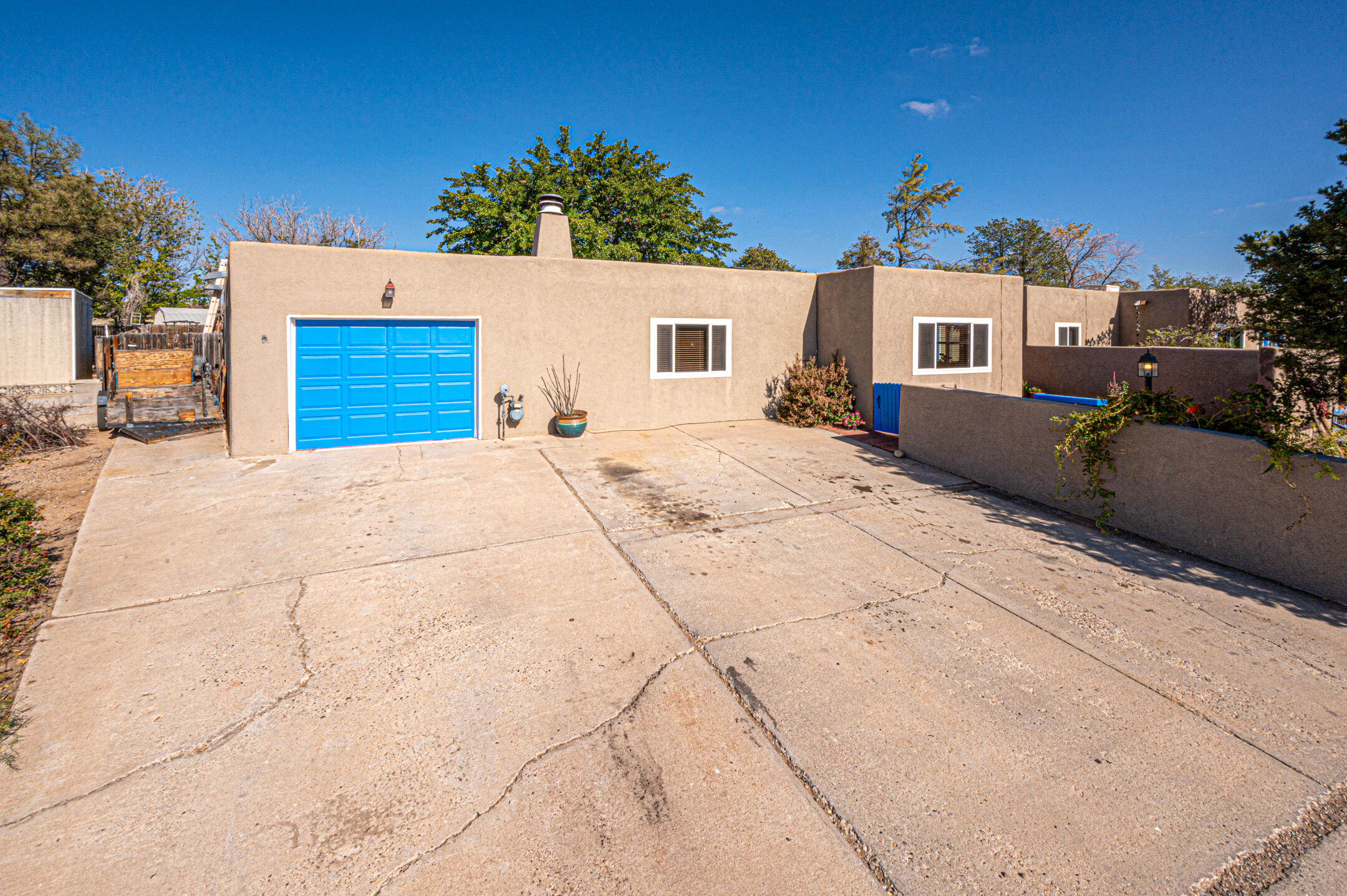 911 Palmas Altas Drive SE