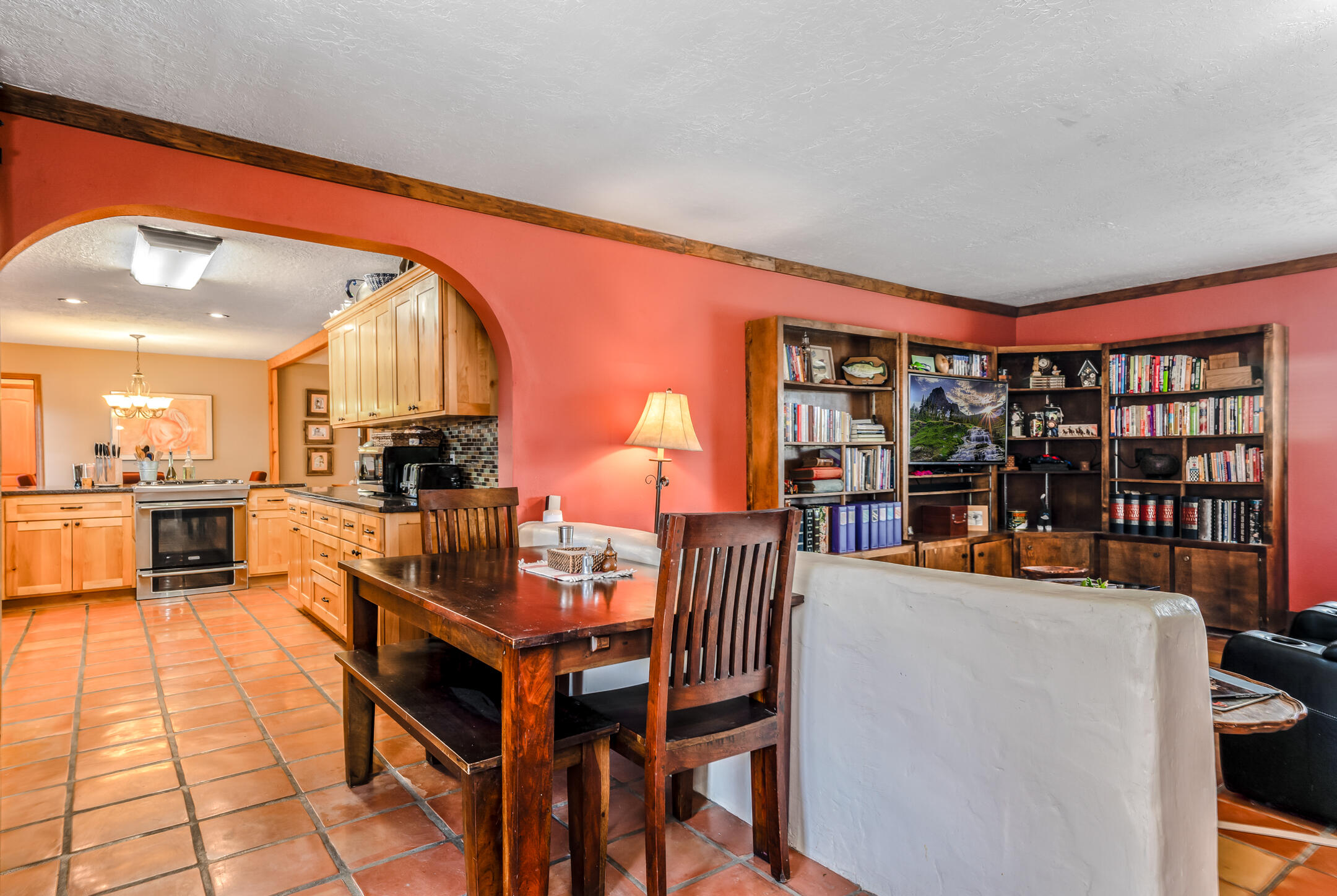 911 Palmas Altas Drive SE