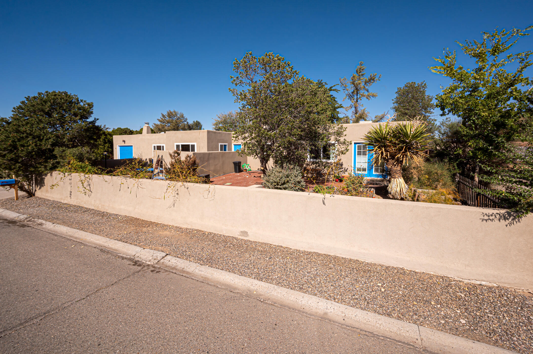 911 Palmas Altas Drive SE