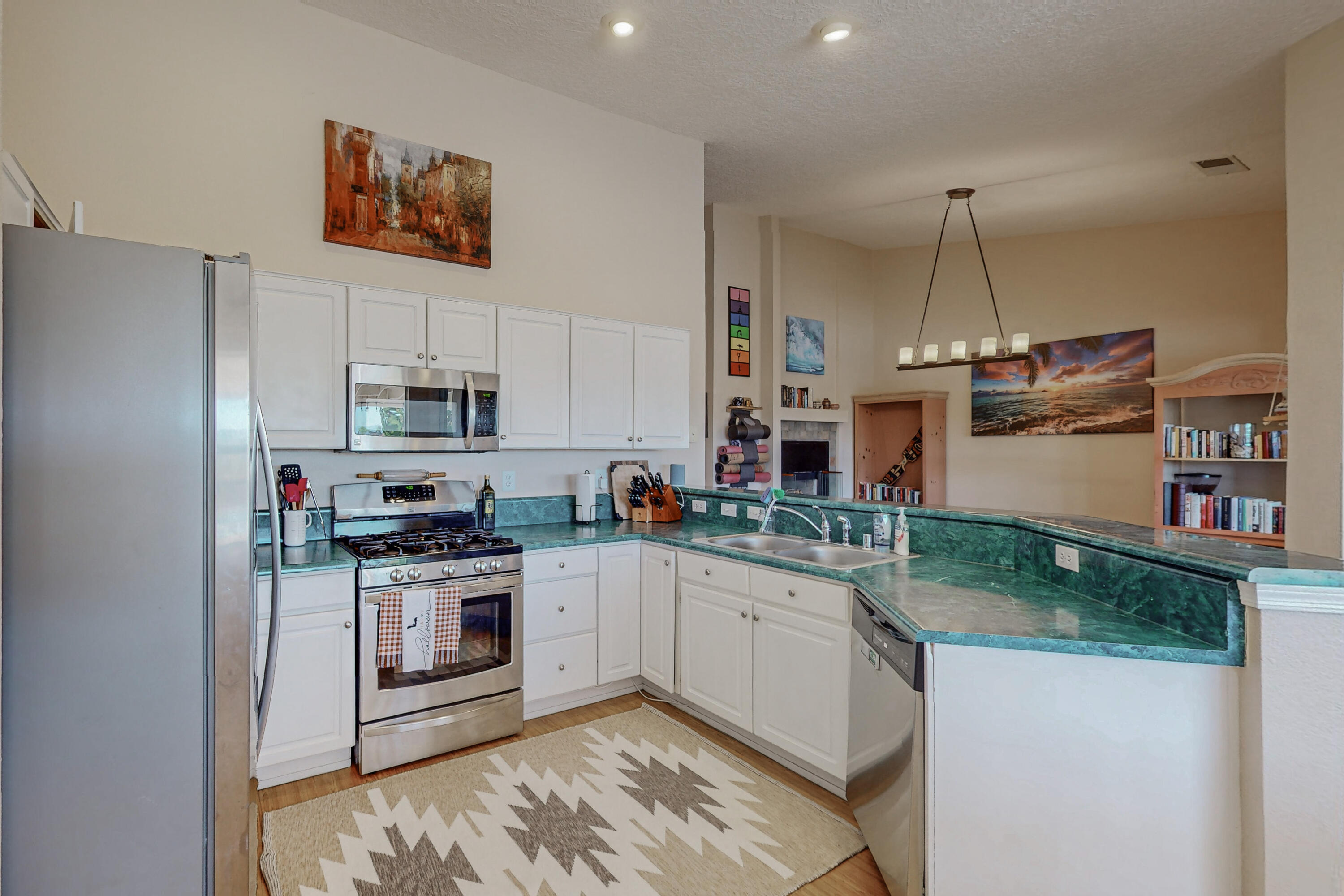 4122 Rancho Centro Road NW