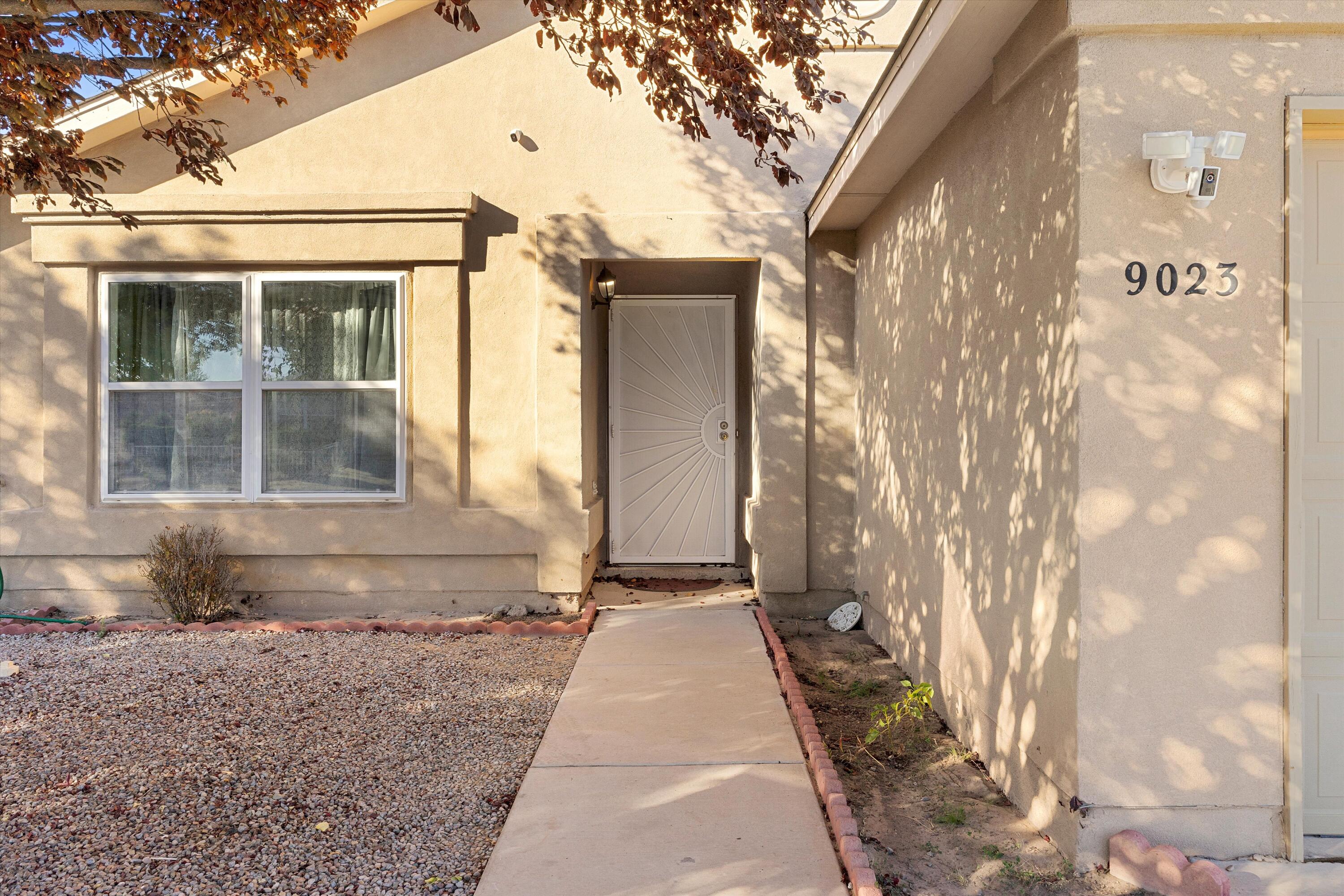 9023 Anacapa Avenue NW