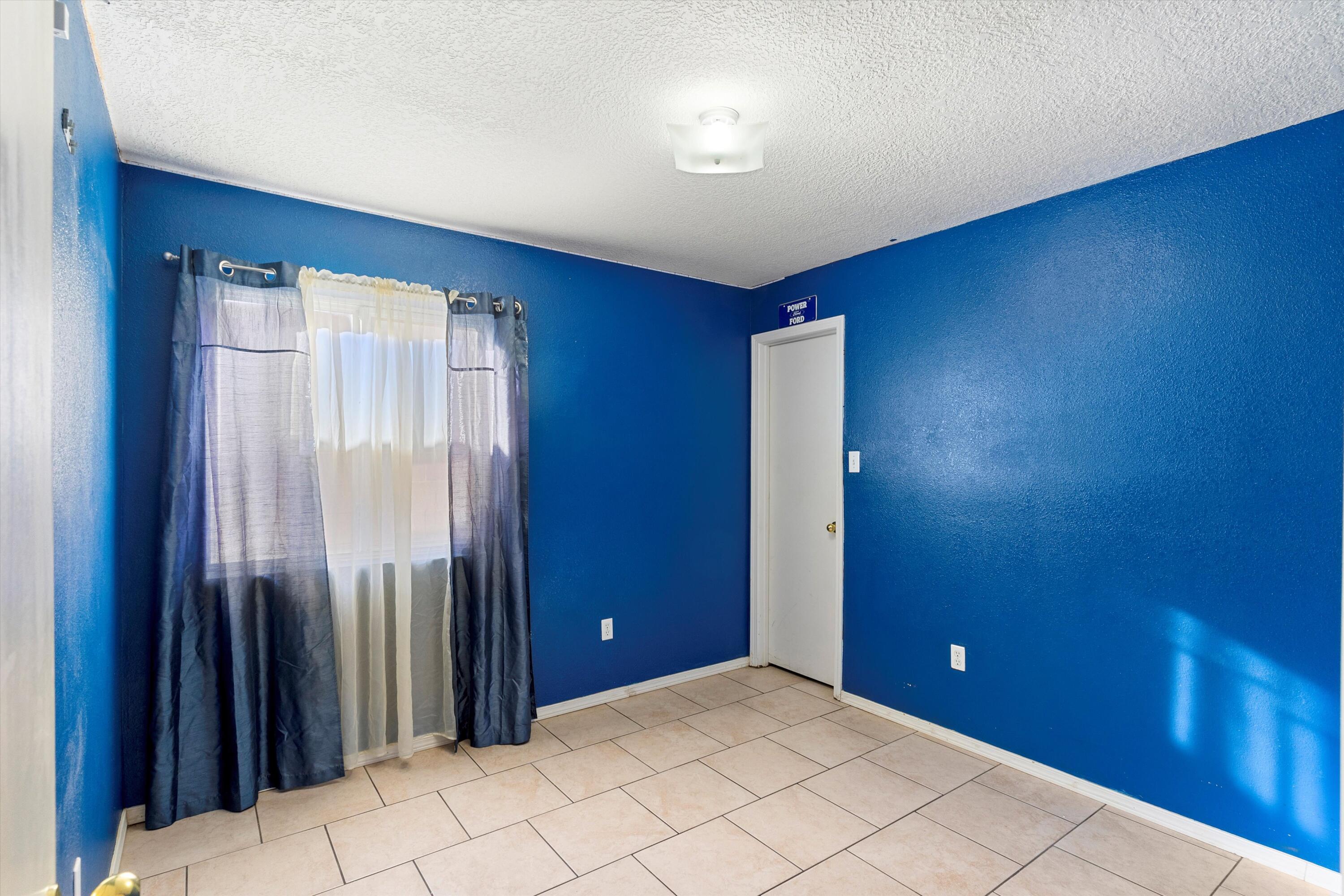 9023 Anacapa Avenue NW