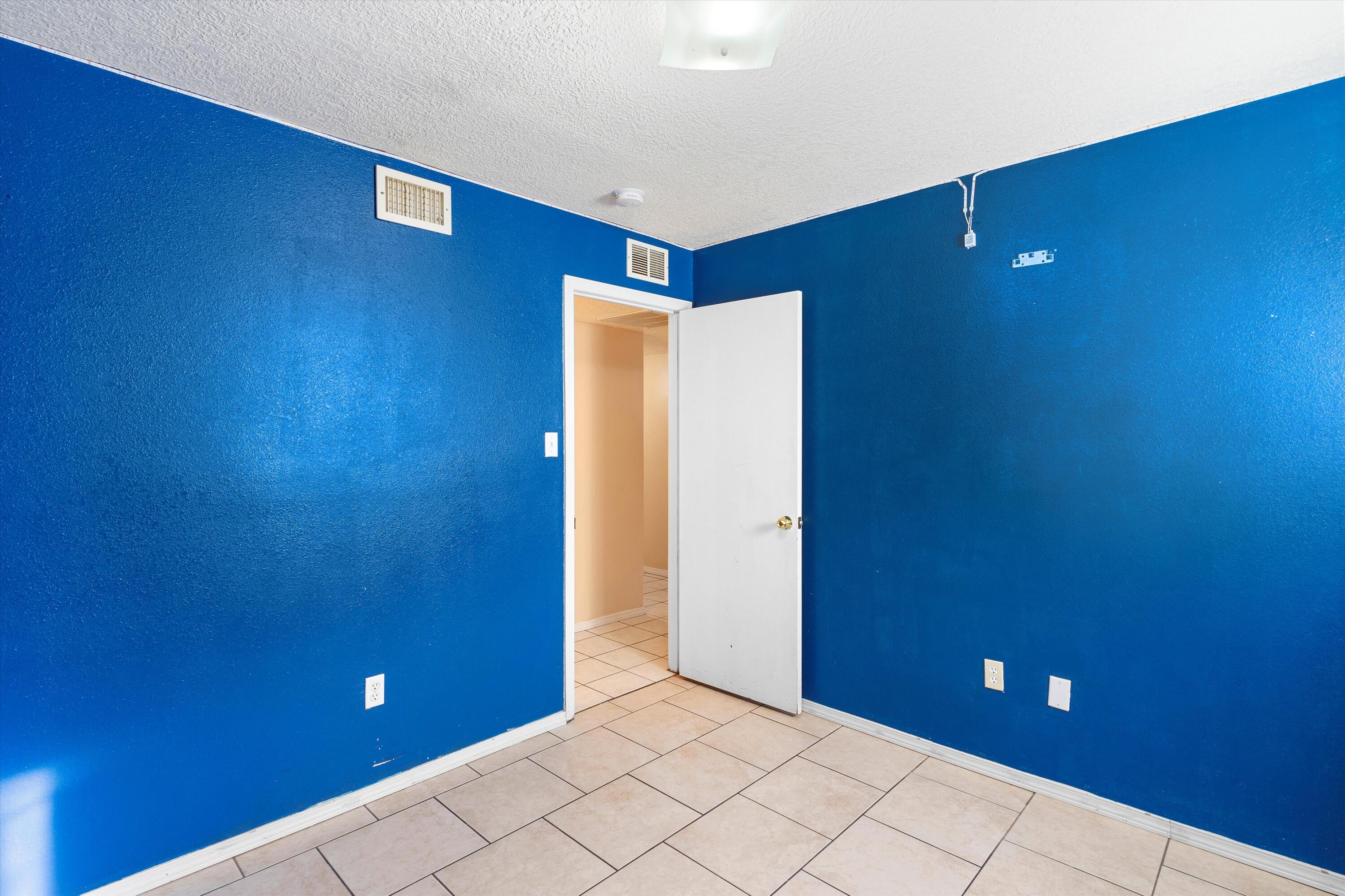 9023 Anacapa Avenue NW