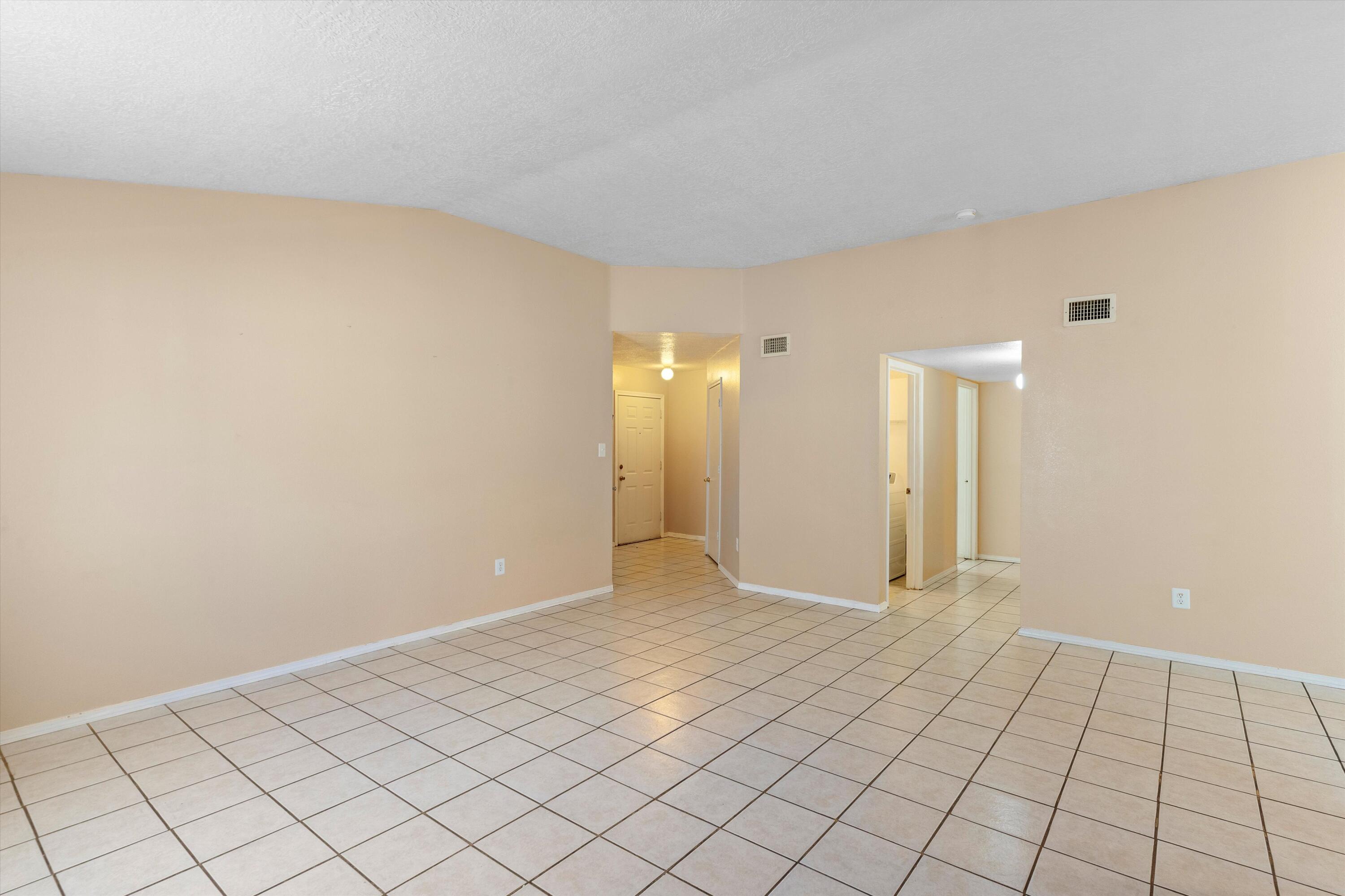 9023 Anacapa Avenue NW