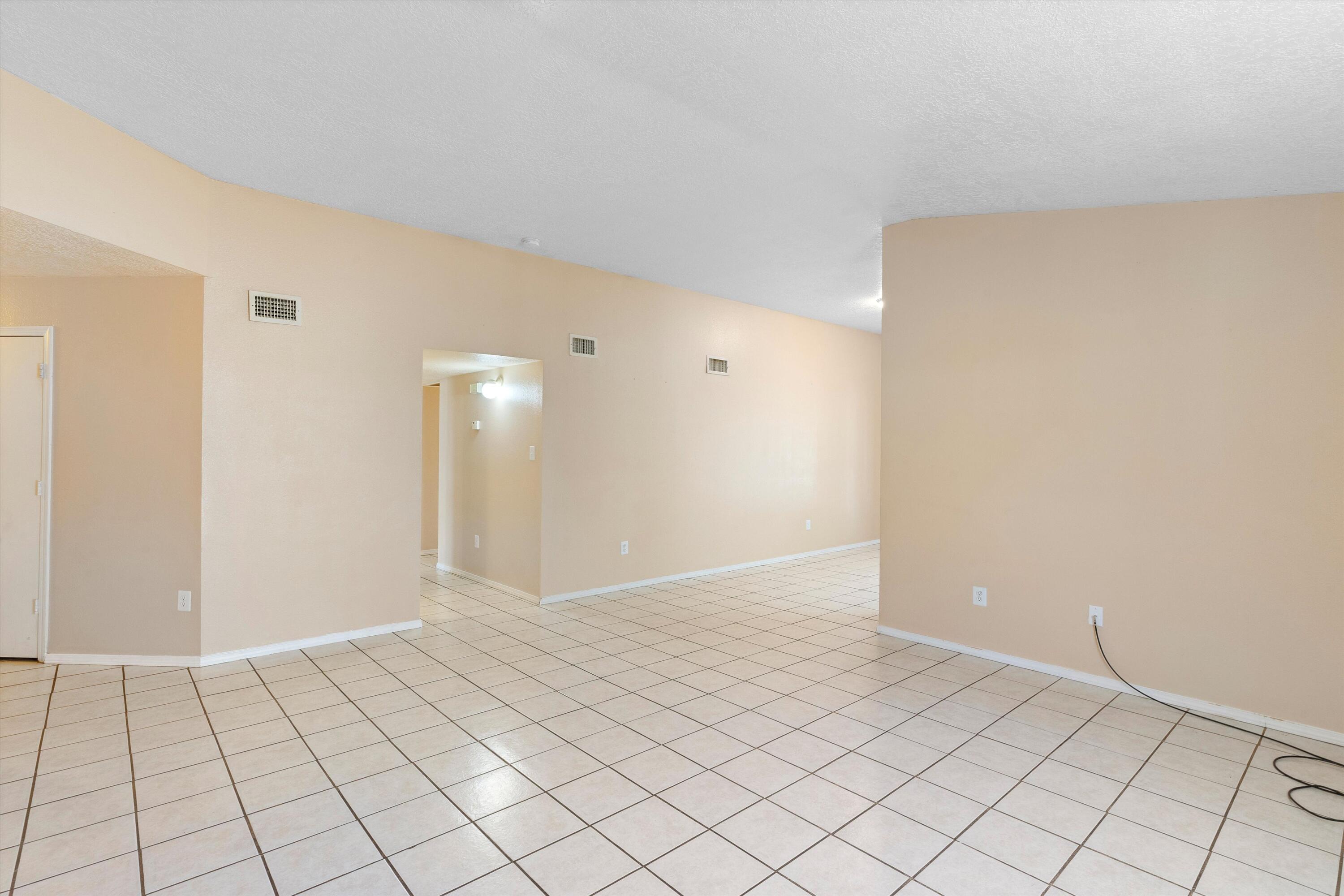 9023 Anacapa Avenue NW