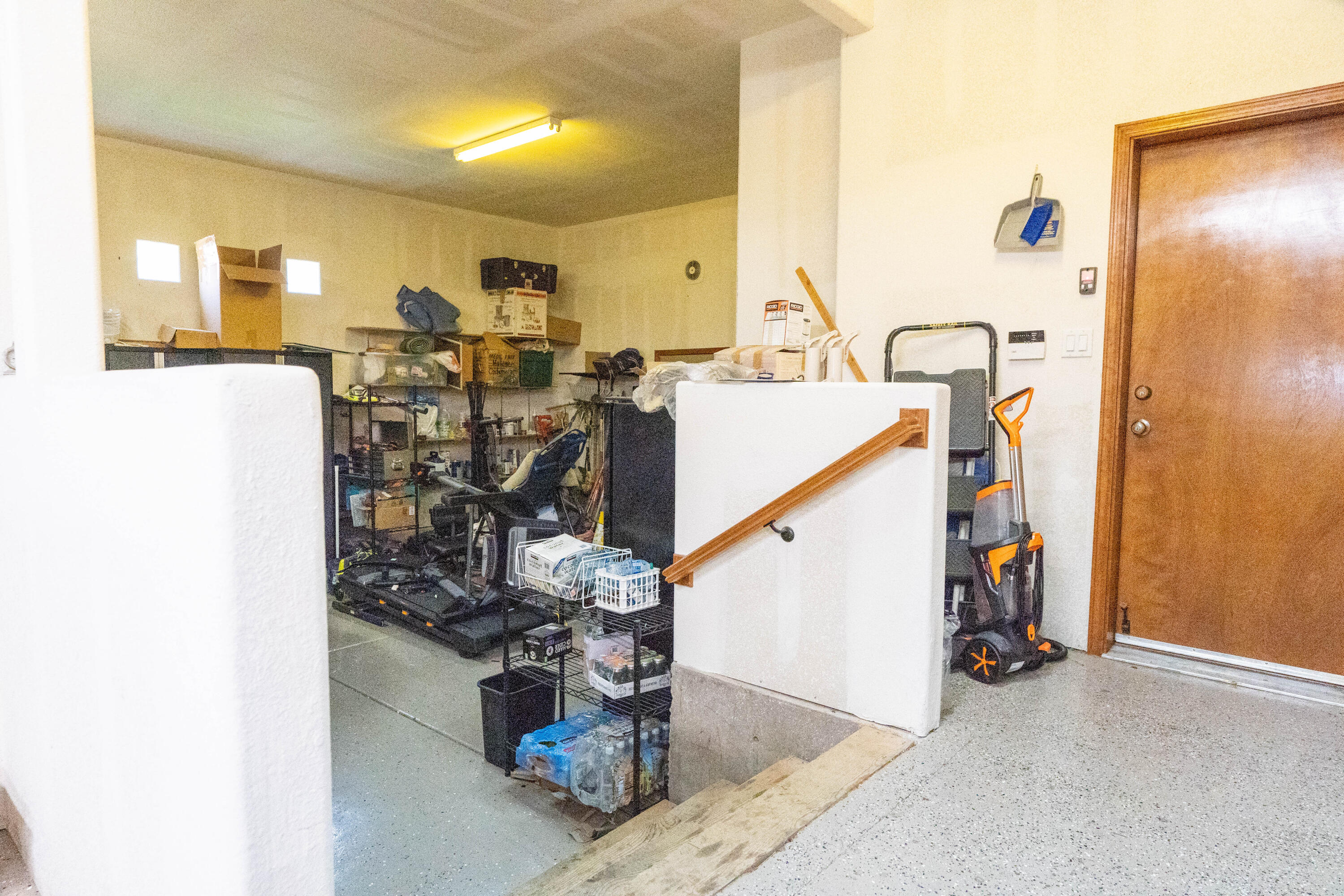 9216 Autumn Rose Drive NE