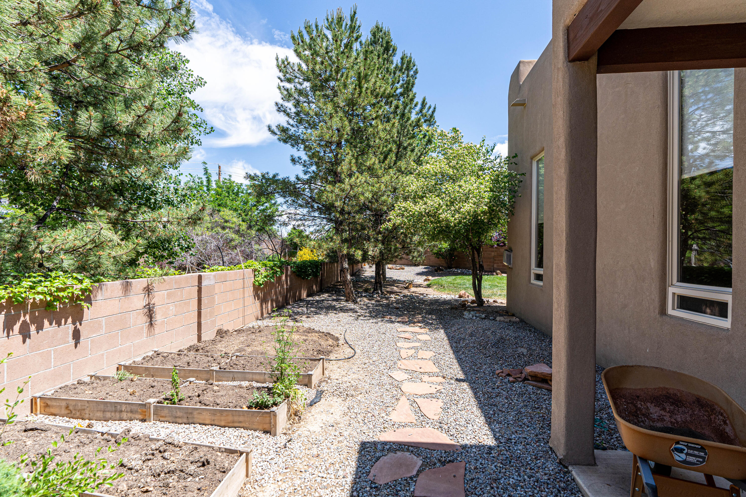 9216 Autumn Rose Drive NE