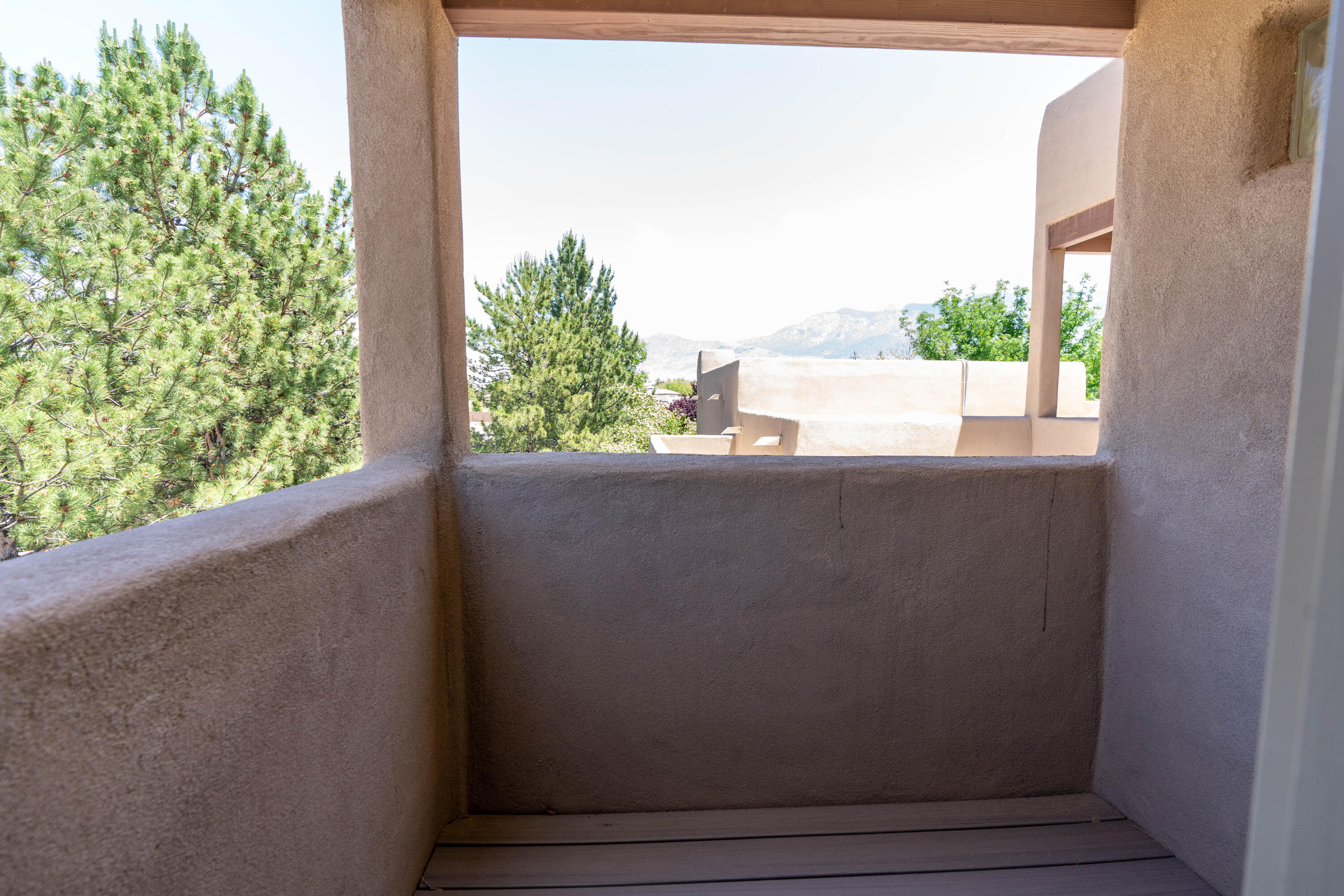 9216 Autumn Rose Drive NE