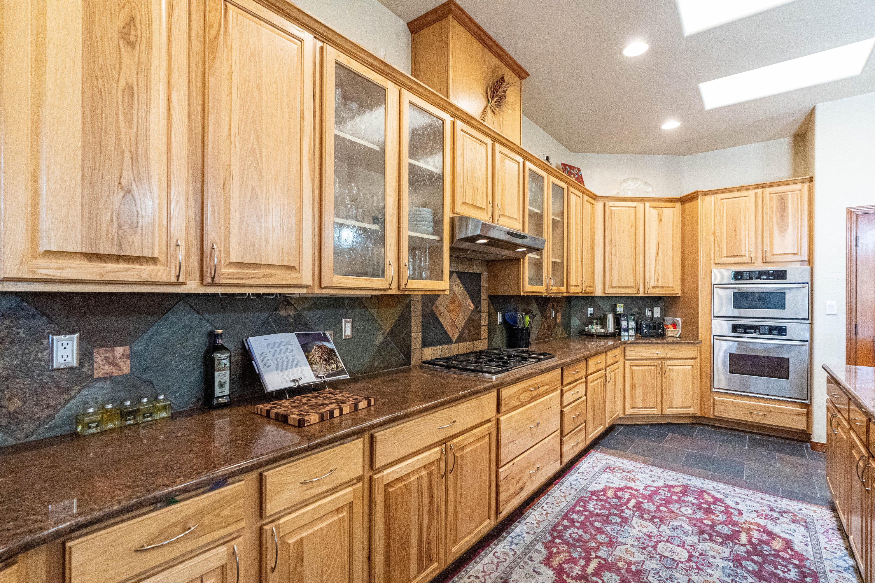 9216 Autumn Rose Drive NE