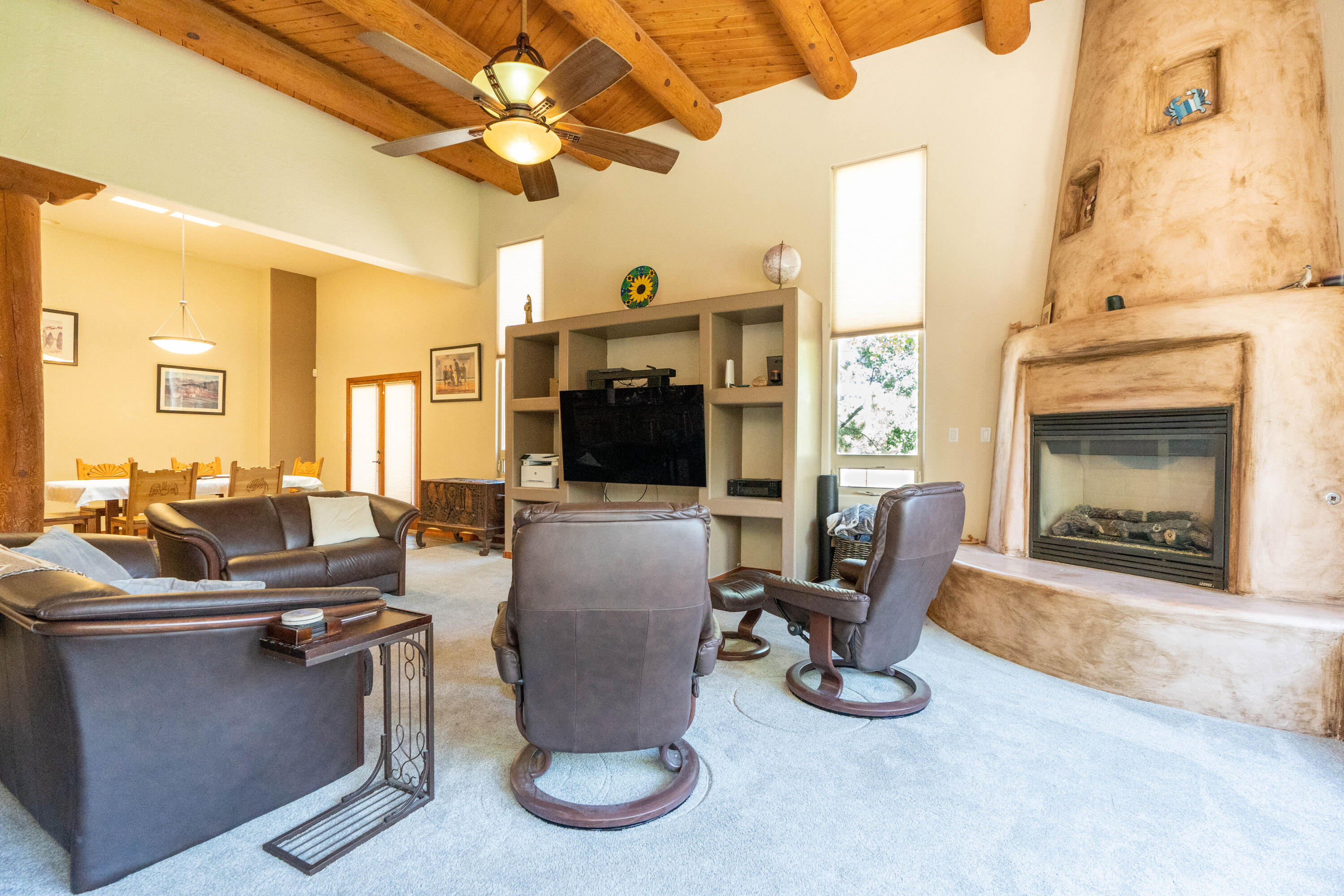 9216 Autumn Rose Drive NE