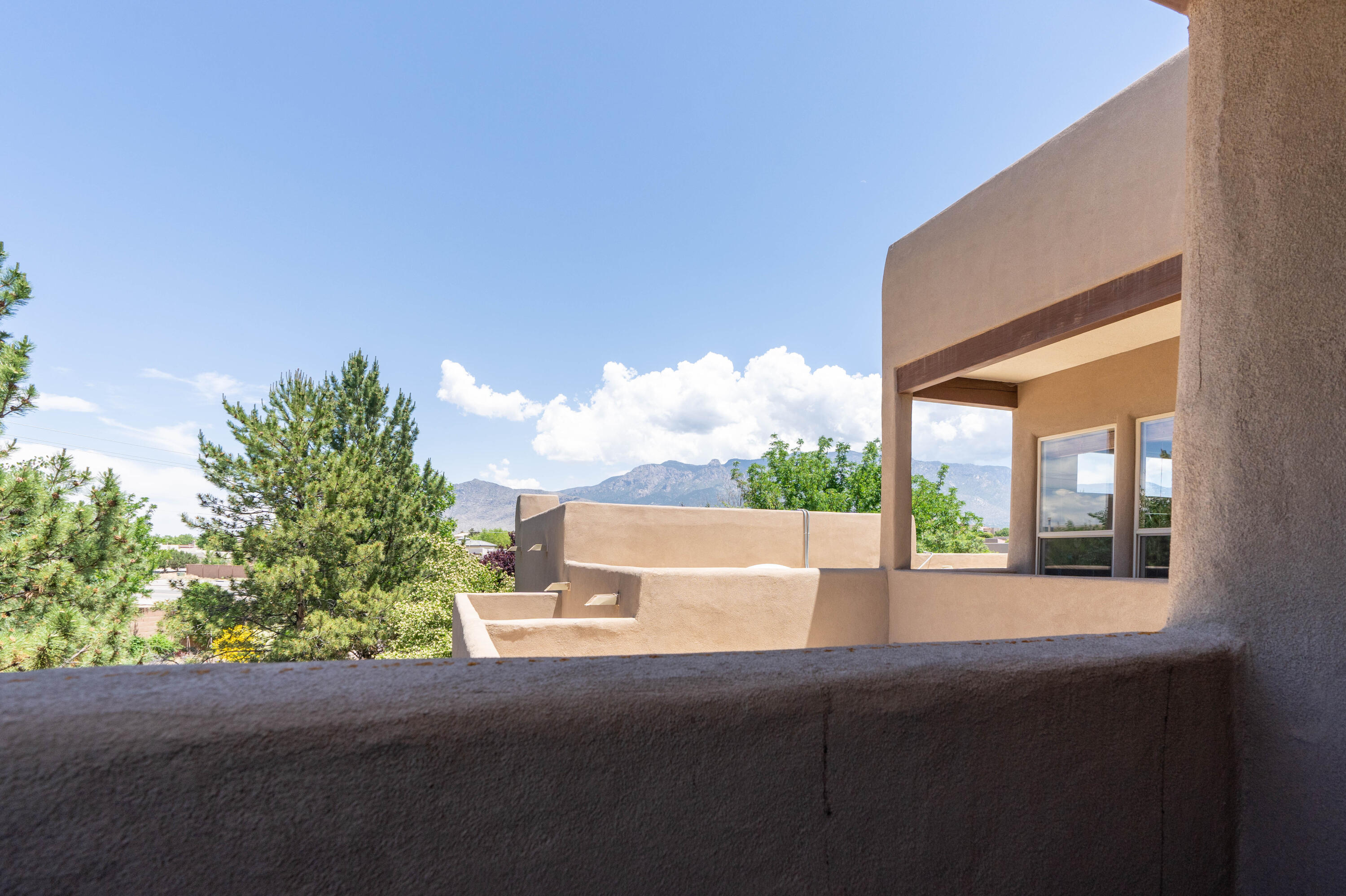 9216 Autumn Rose Drive NE