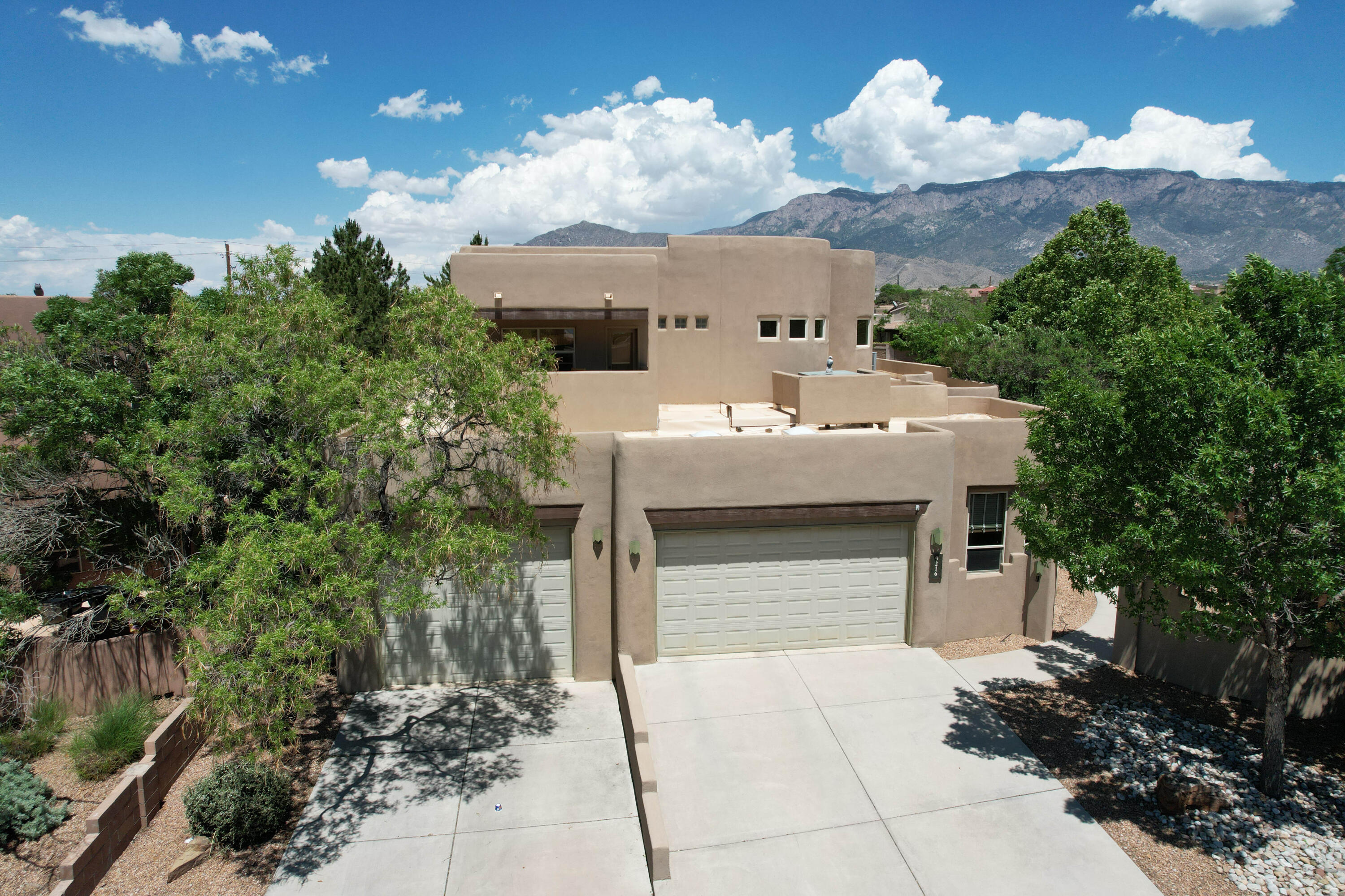 9216 Autumn Rose Drive NE