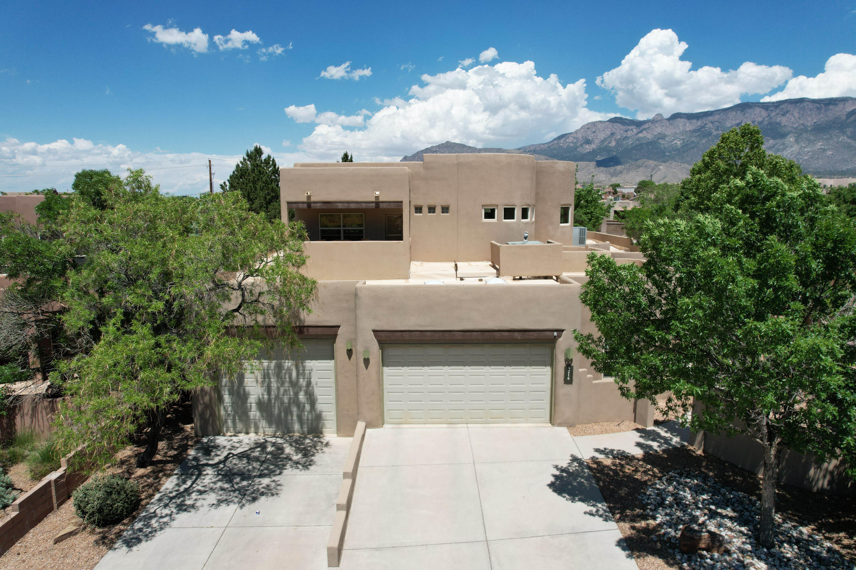 9216 Autumn Rose Drive NE