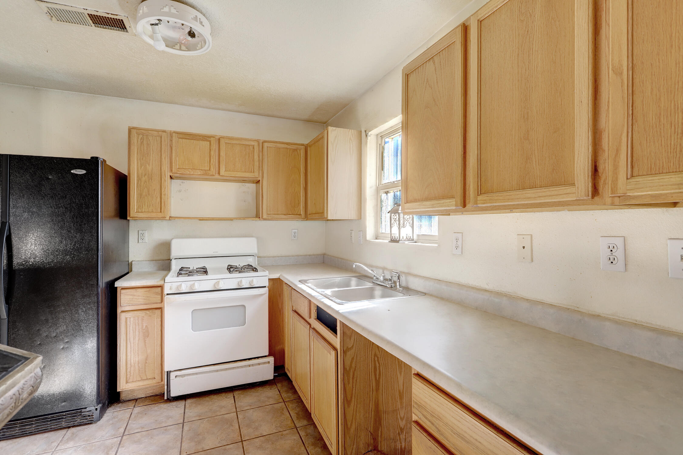 1704 Violetas Road NW