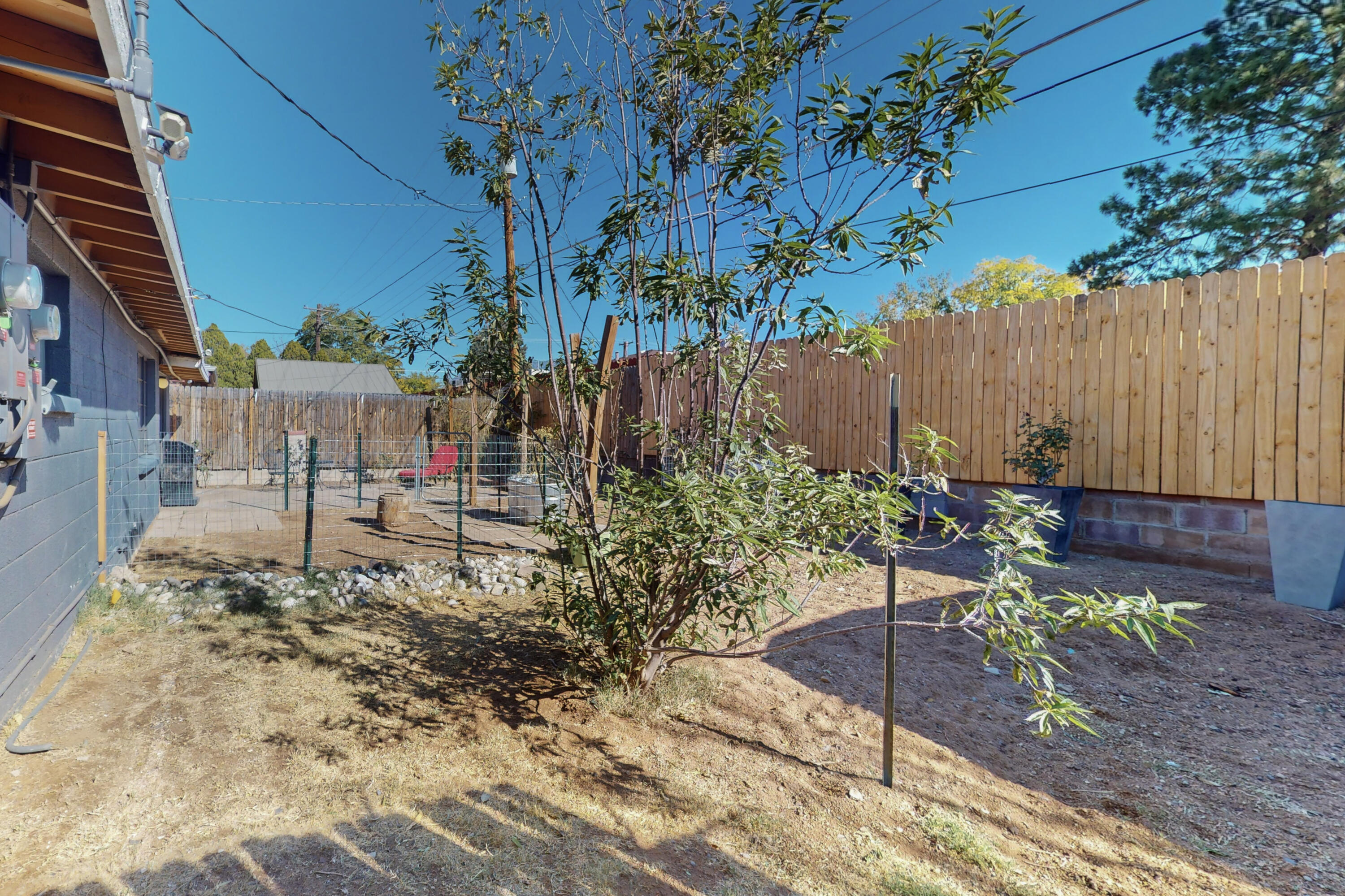 1816 Elizabeth Street NE