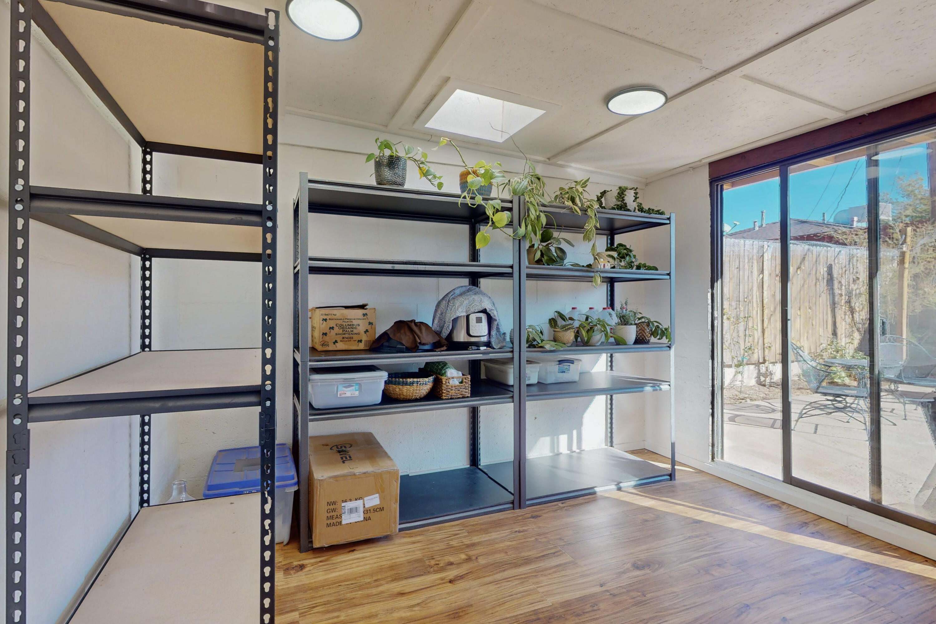 1816 Elizabeth Street NE