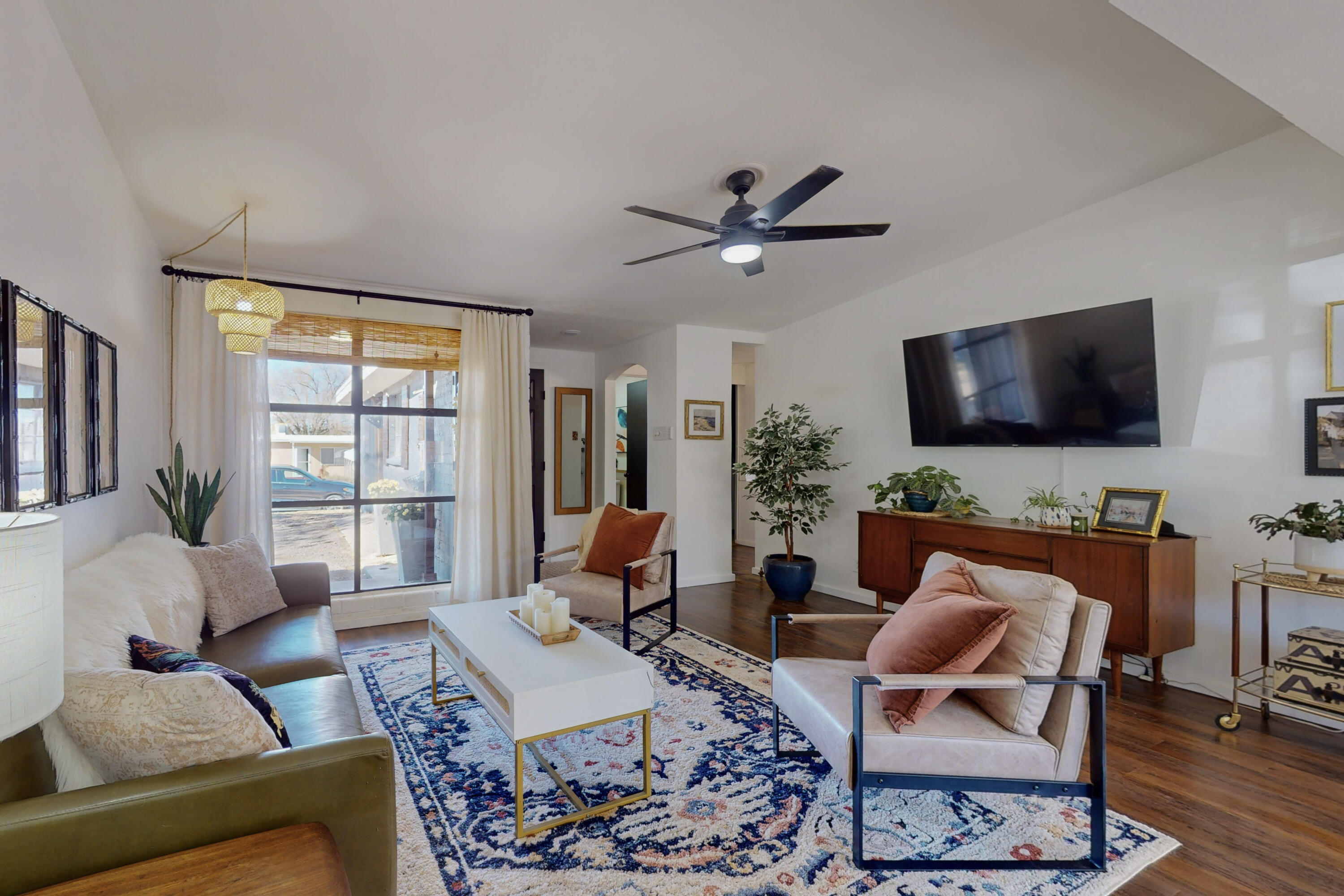 1816 Elizabeth Street NE