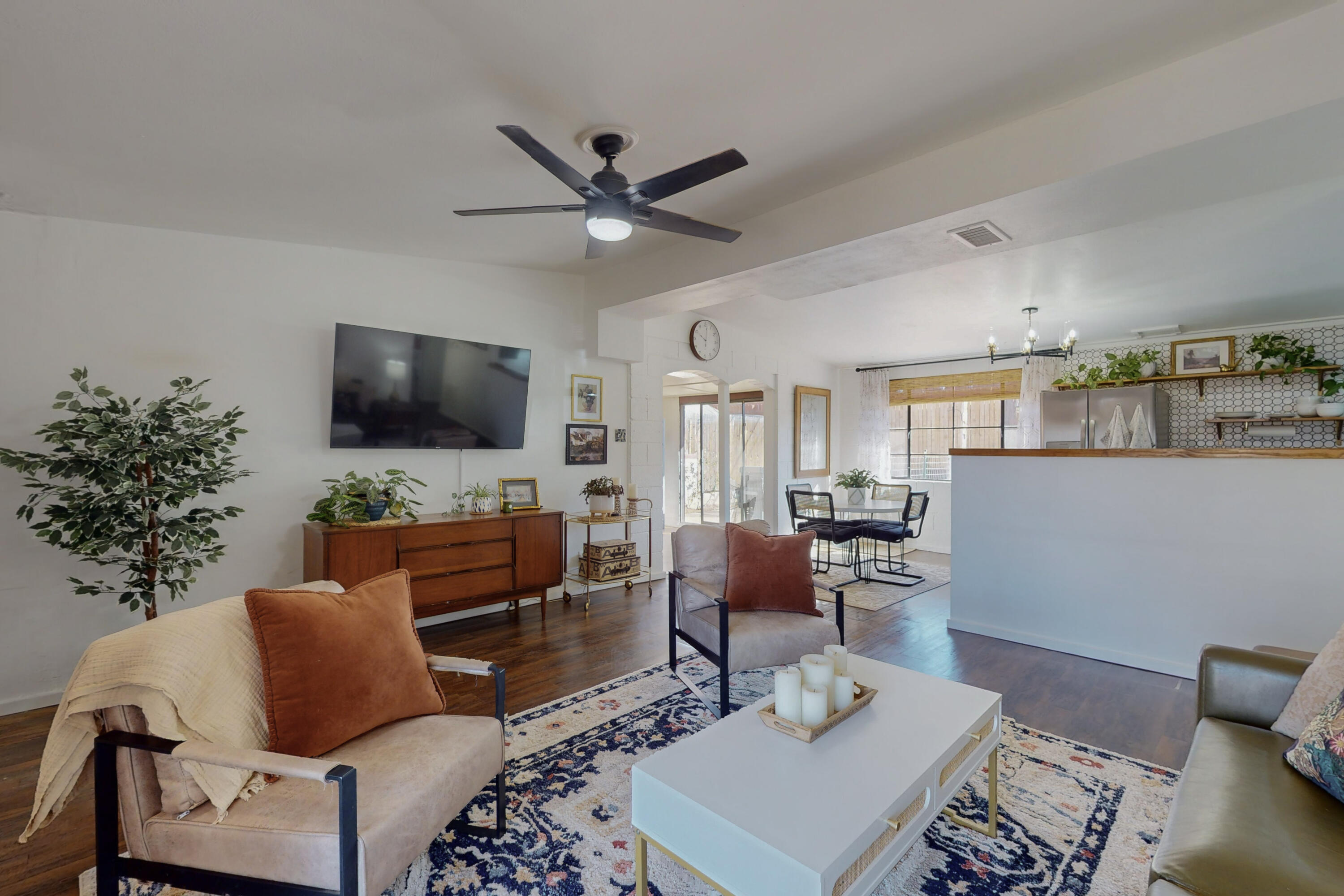 1816 Elizabeth Street NE