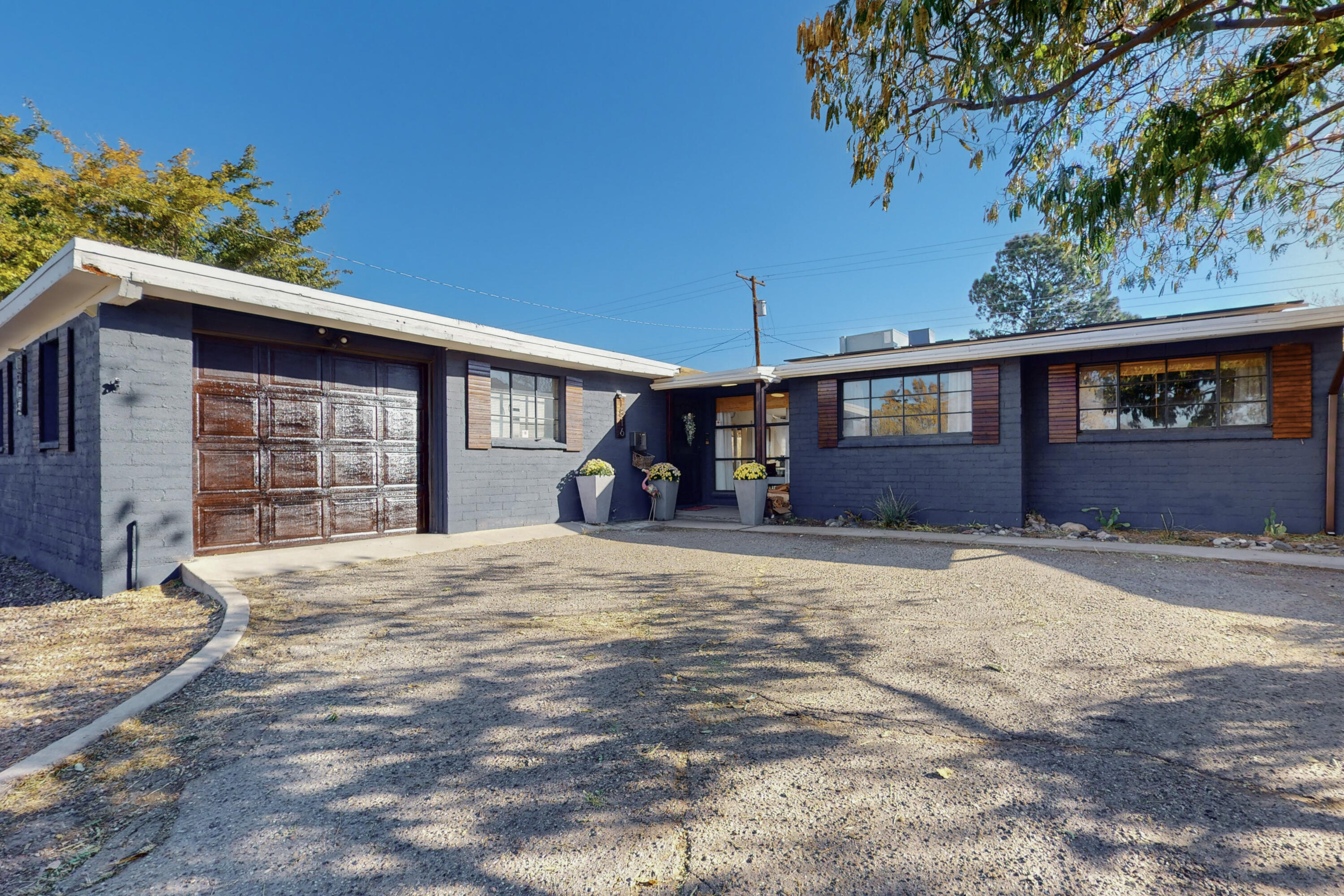 1816 Elizabeth Street NE