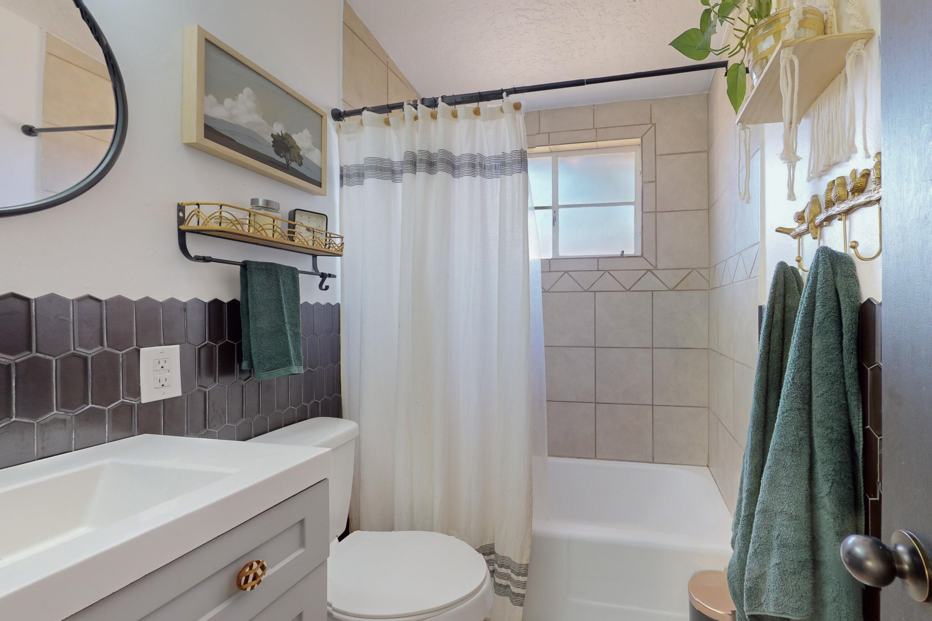 1816 Elizabeth Street NE