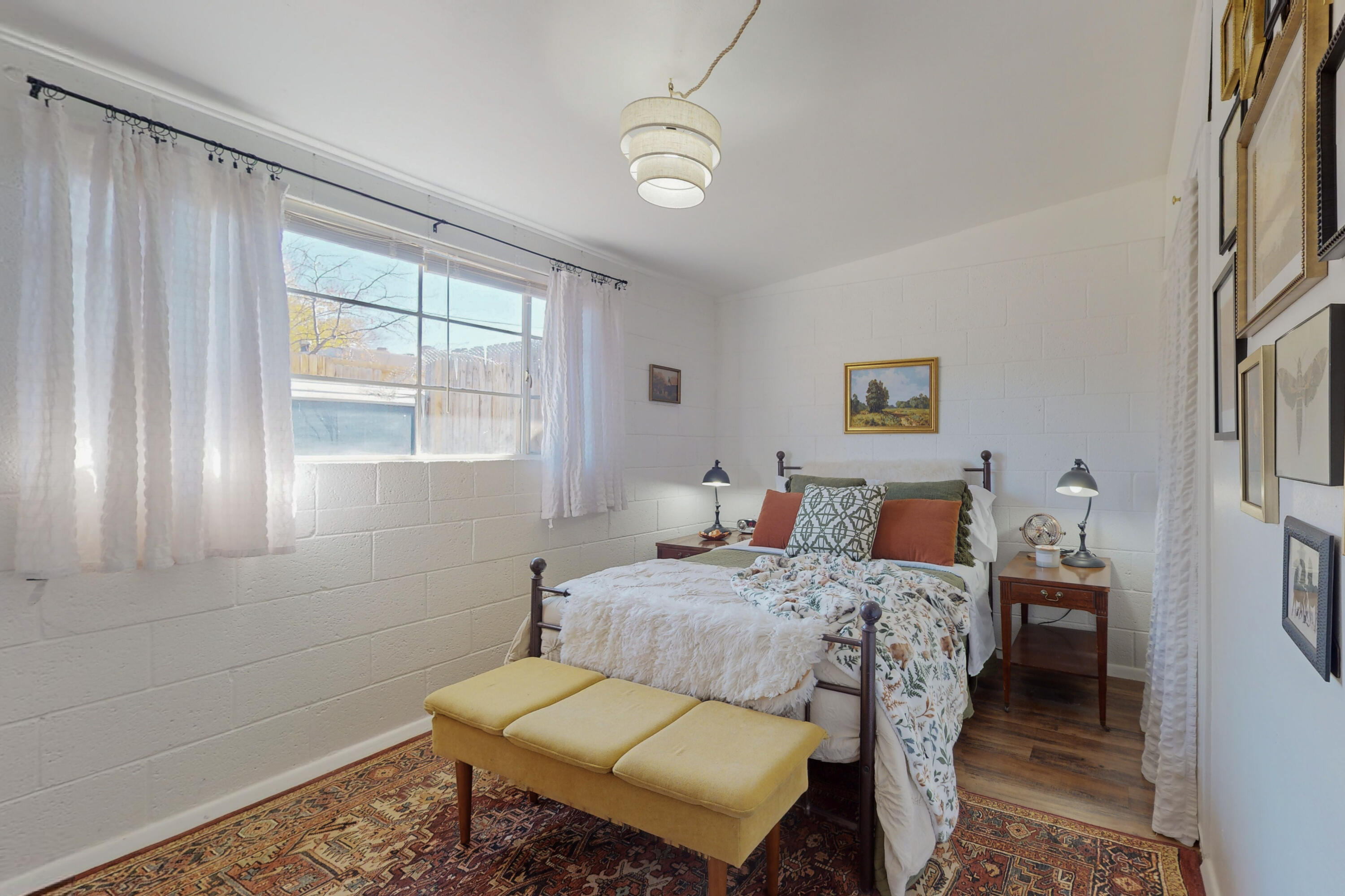 1816 Elizabeth Street NE