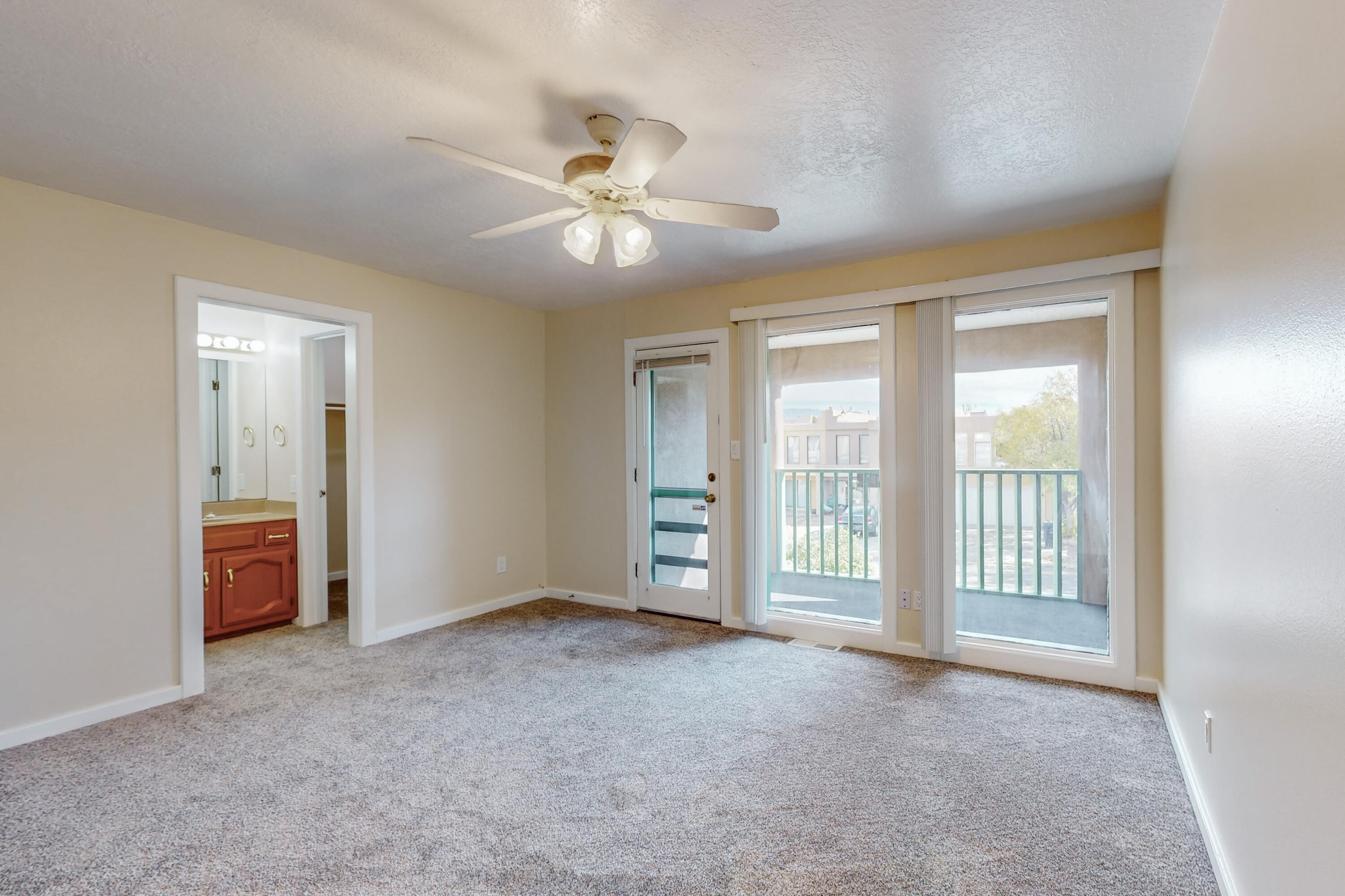 3015 Estrella Brillante Street NW