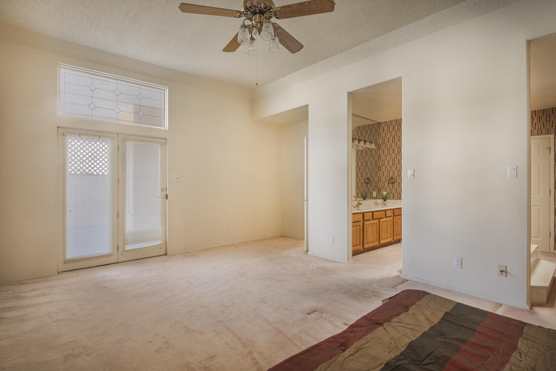 9201 Flushing Meadows Drive NE